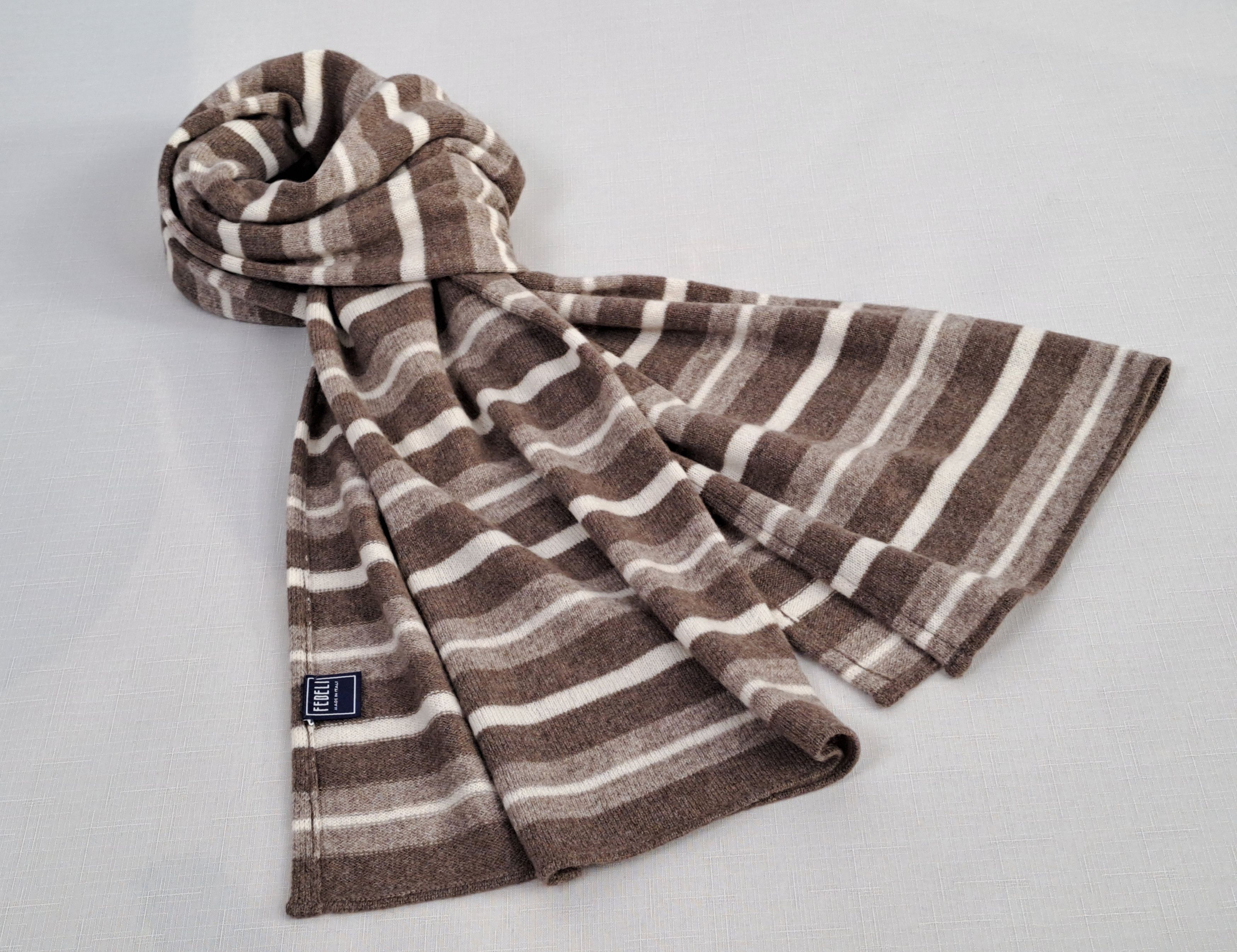 Fedeli Fedeli multicolor stripe pattern cashmere scarf. Size ONE SIZE - 1 Thumbnail