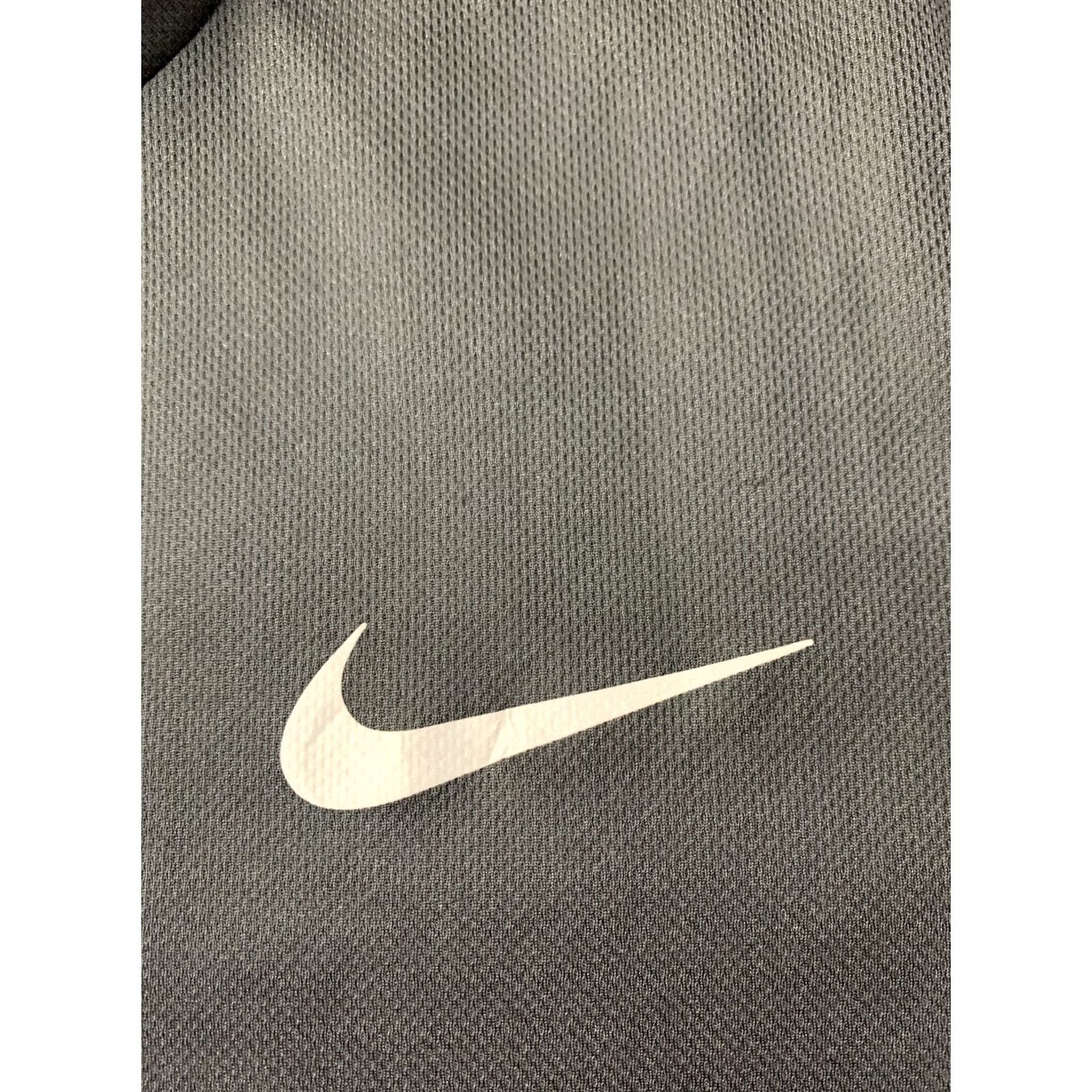 Nike Nike Running Shirt Mens M Black 2017 Dri-Fit T-Shirt Short Sleeve Crew Neck Vintage No Size US M / EU 48-50 / 2 - 4 Thumbnail