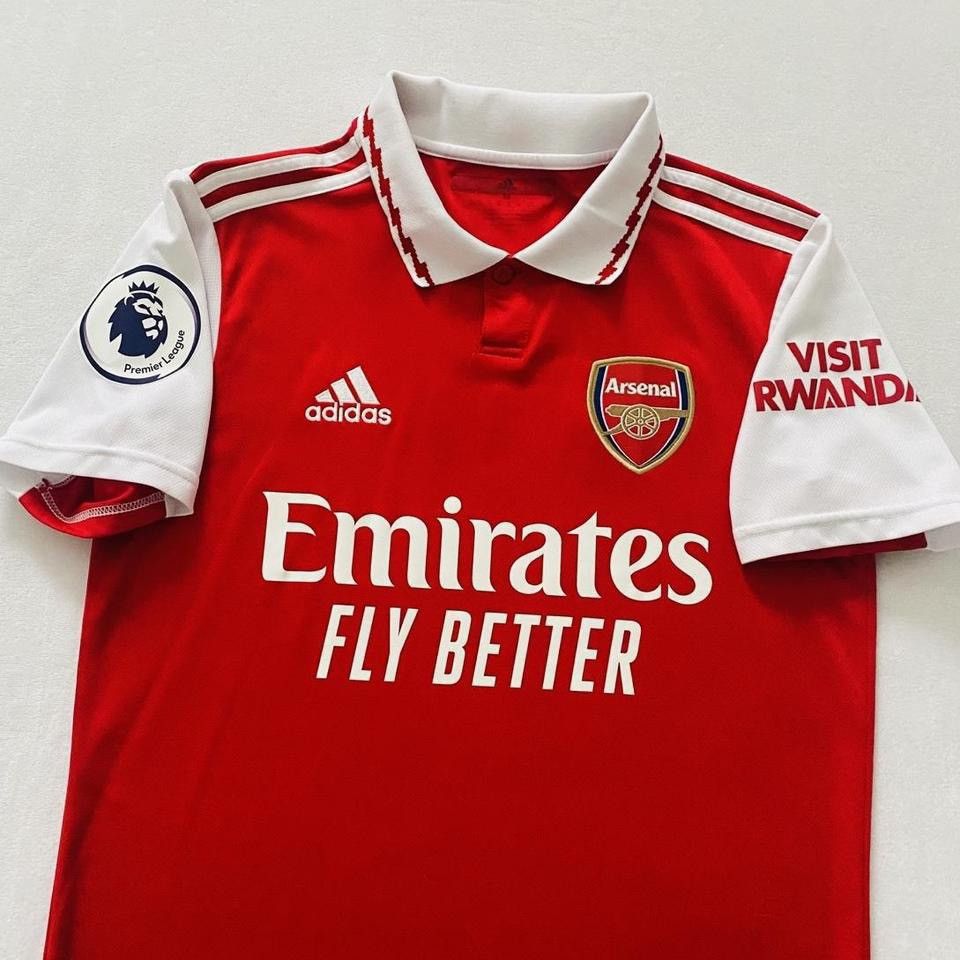 Adidas Arsenal Saka 2022 23 home Premier League jersey Size US M / EU 48-50 / 2 - 6 Thumbnail