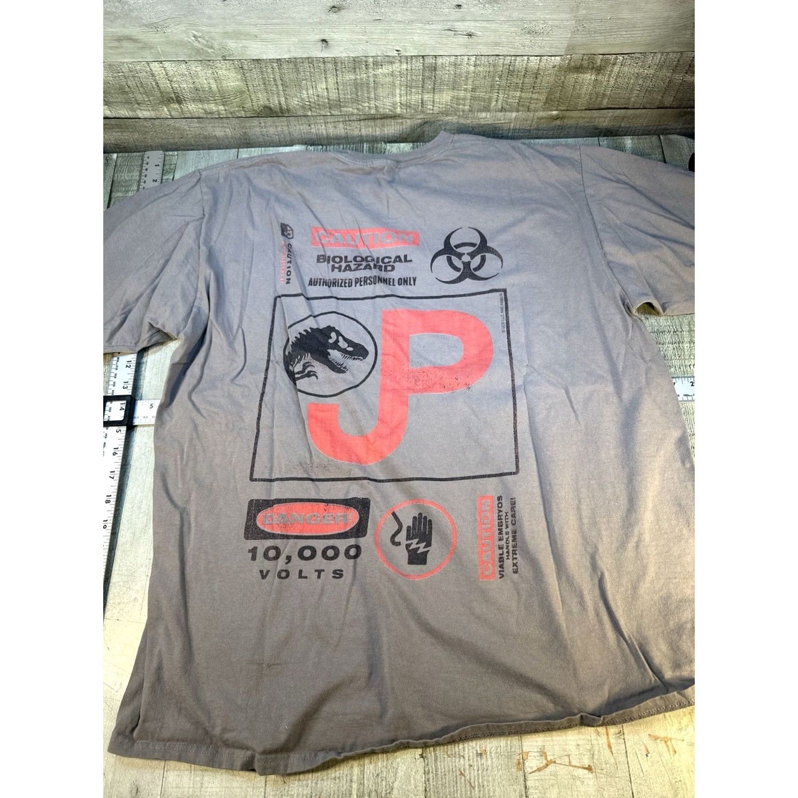 Vintage VINTAGE Jurassic Park 30th Anniversary T-Shirt Gray JP Biohazard Graphic Mens XL Size US L / EU 52-54 / 3 - 2 Thumbnail