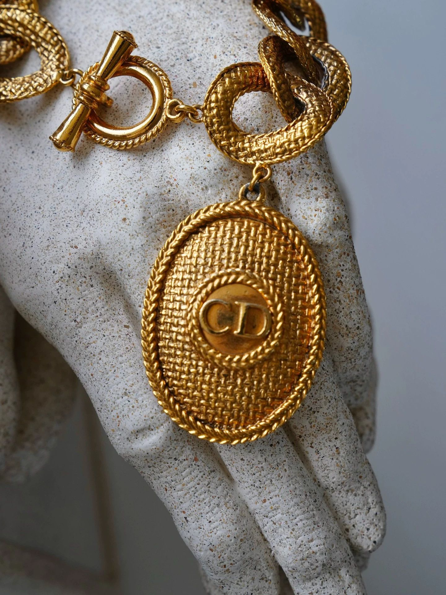 Dior Vintage Dior 1991 SS Gold-Tone CD Bracelet Size ONE SIZE - 5 Thumbnail