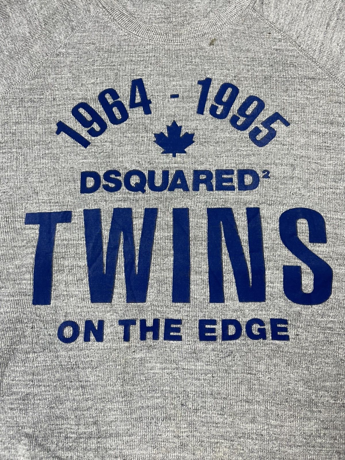 Dsquared2 Vintage Dsquared2 Twins Short Sleeve Sweatshirt Size US M / EU 48-50 / 2 - 10 Thumbnail