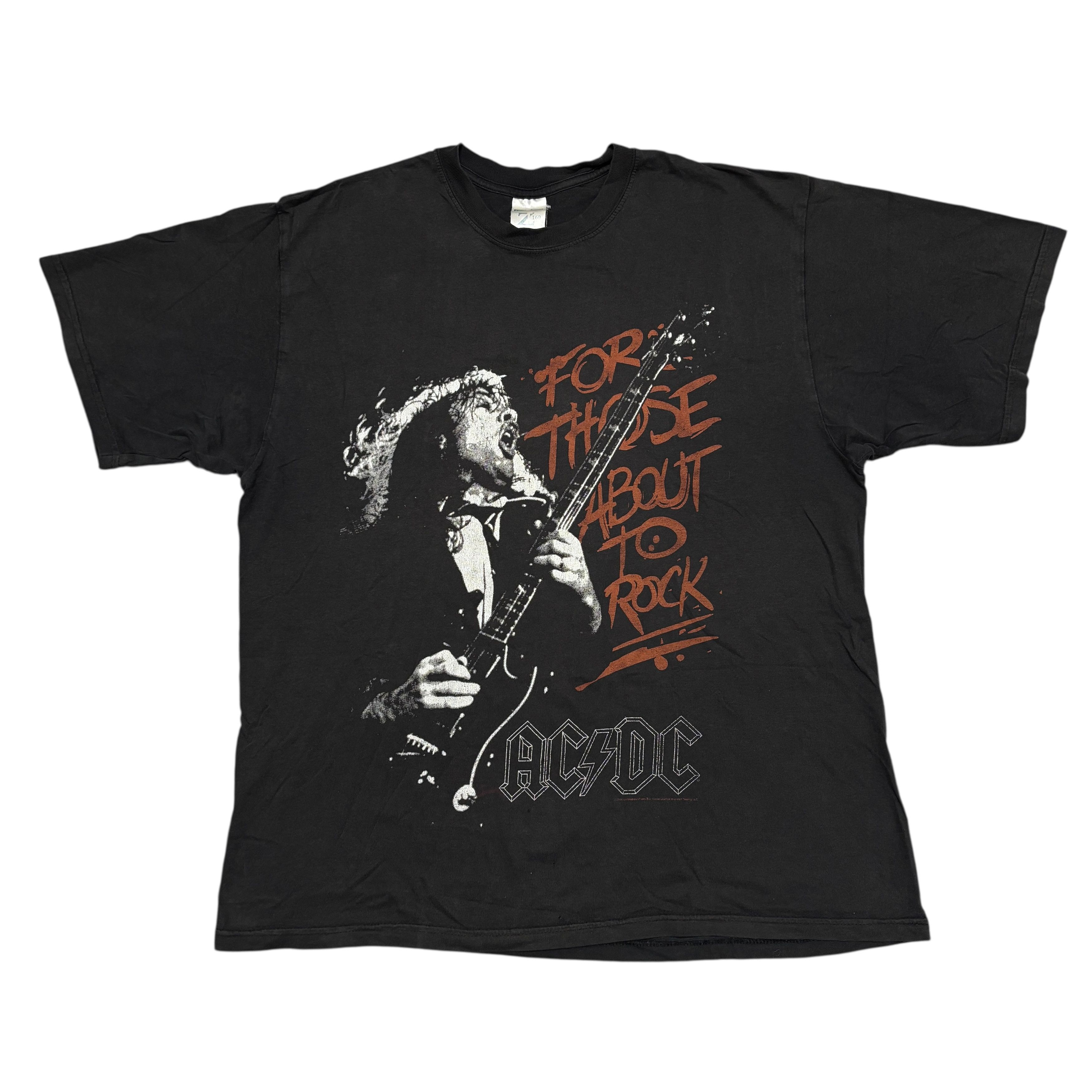 Band Tees Vintage Acdc Shirt Y2K Tour Concert Rock Band Tee Size US XL / EU 56 / 4 - 1 Thumbnail