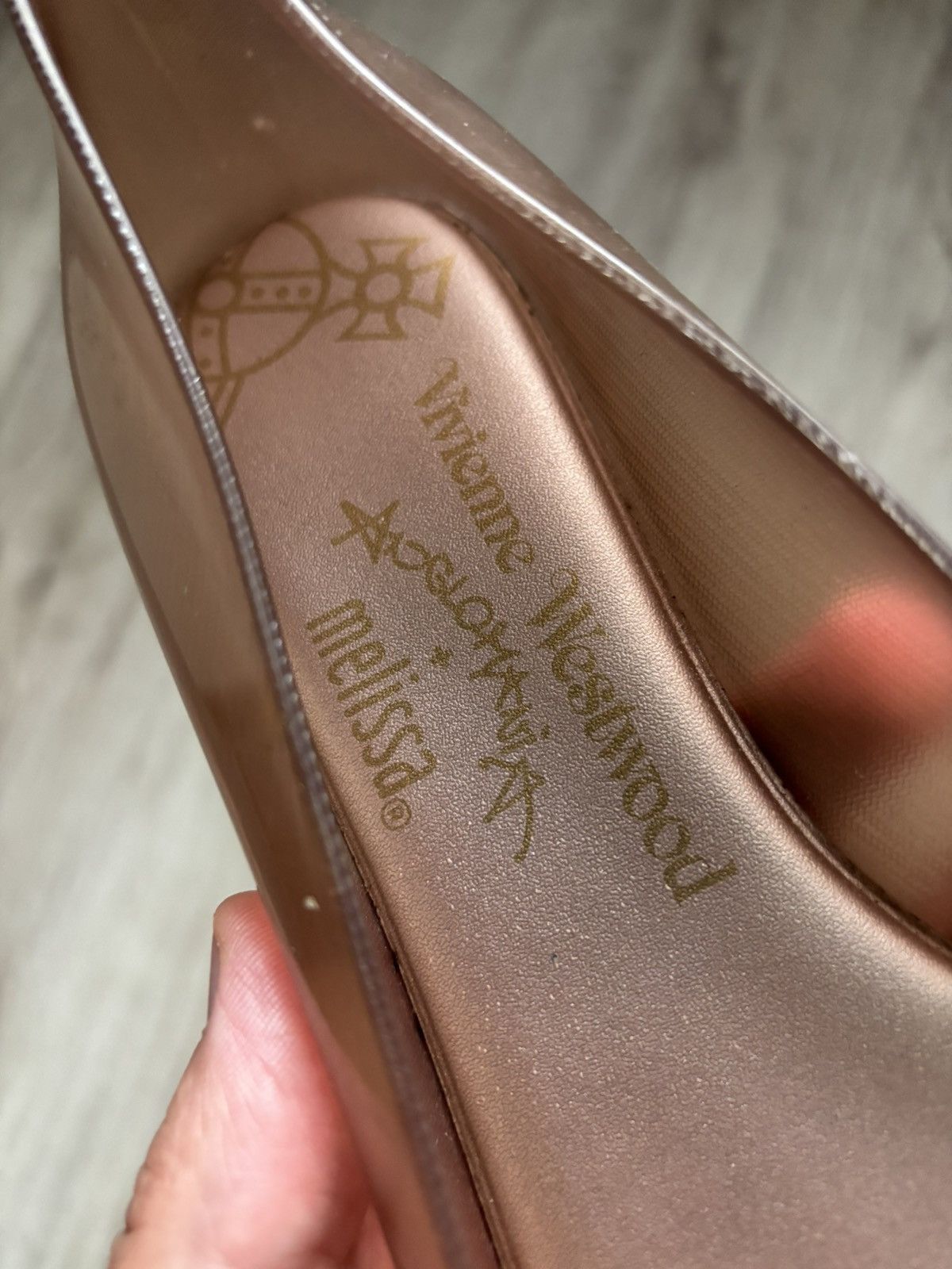 Vivienne Westwood Melissa x Vivienne Westwood Rose Gold Flats Heels US 7 EU 38 Size US 7 / IT 37 - 6 Thumbnail