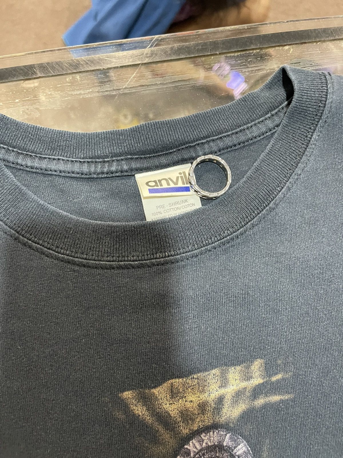 Band Tees Vintage 2005 System Of A Down Mezmerize T shirt L Size US L / EU 52-54 / 3 - 4 Thumbnail