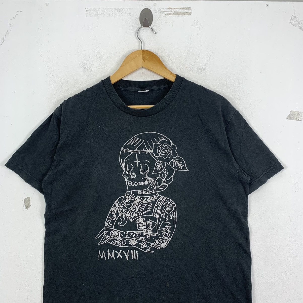 Vans Vintage VANS WRAPPER TOUR Jp Xflag Korn Limp Bizkit Tshirt Size US M / EU 48-50 / 2 - 4 Thumbnail