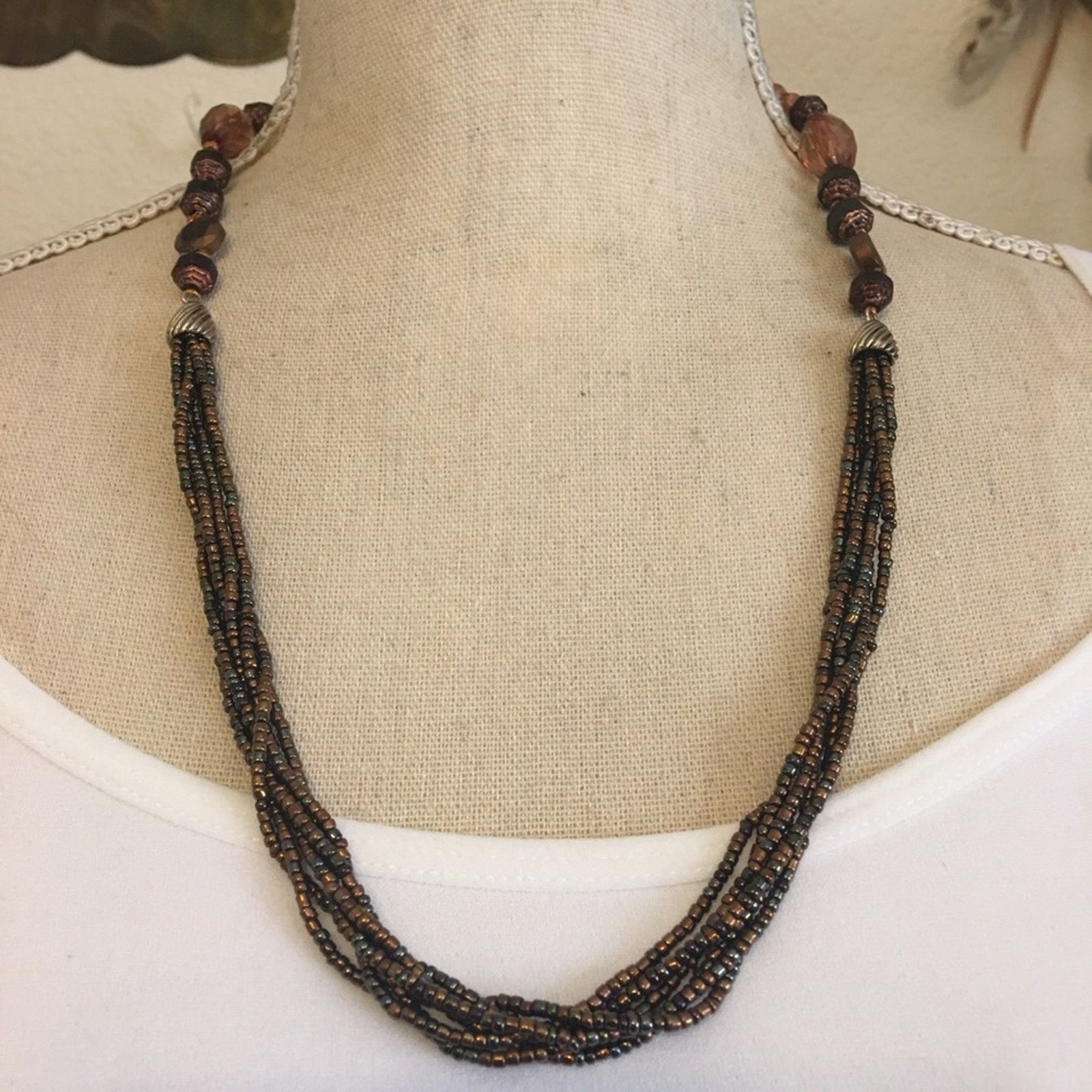 Jewelry Vintage Liz Claiborne beaded toggle clasp necklace Size ONE SIZE - 1 Thumbnail