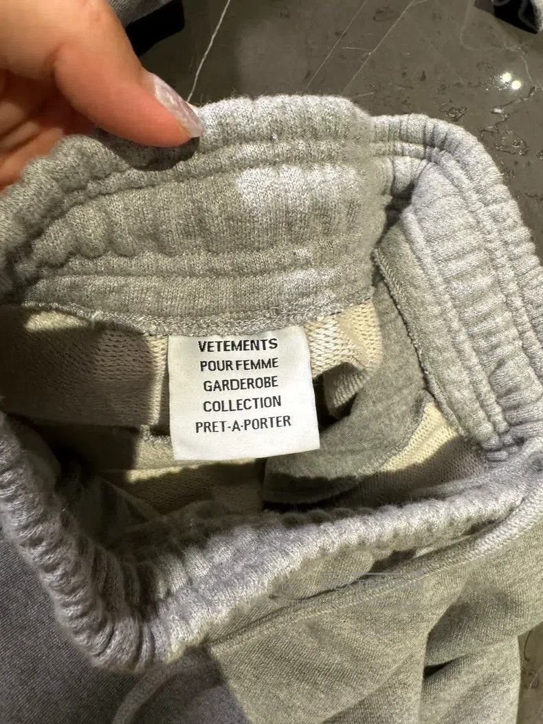 Vetements Vetements hoodie Size US XS / EU 42 / 0 - 8 Thumbnail