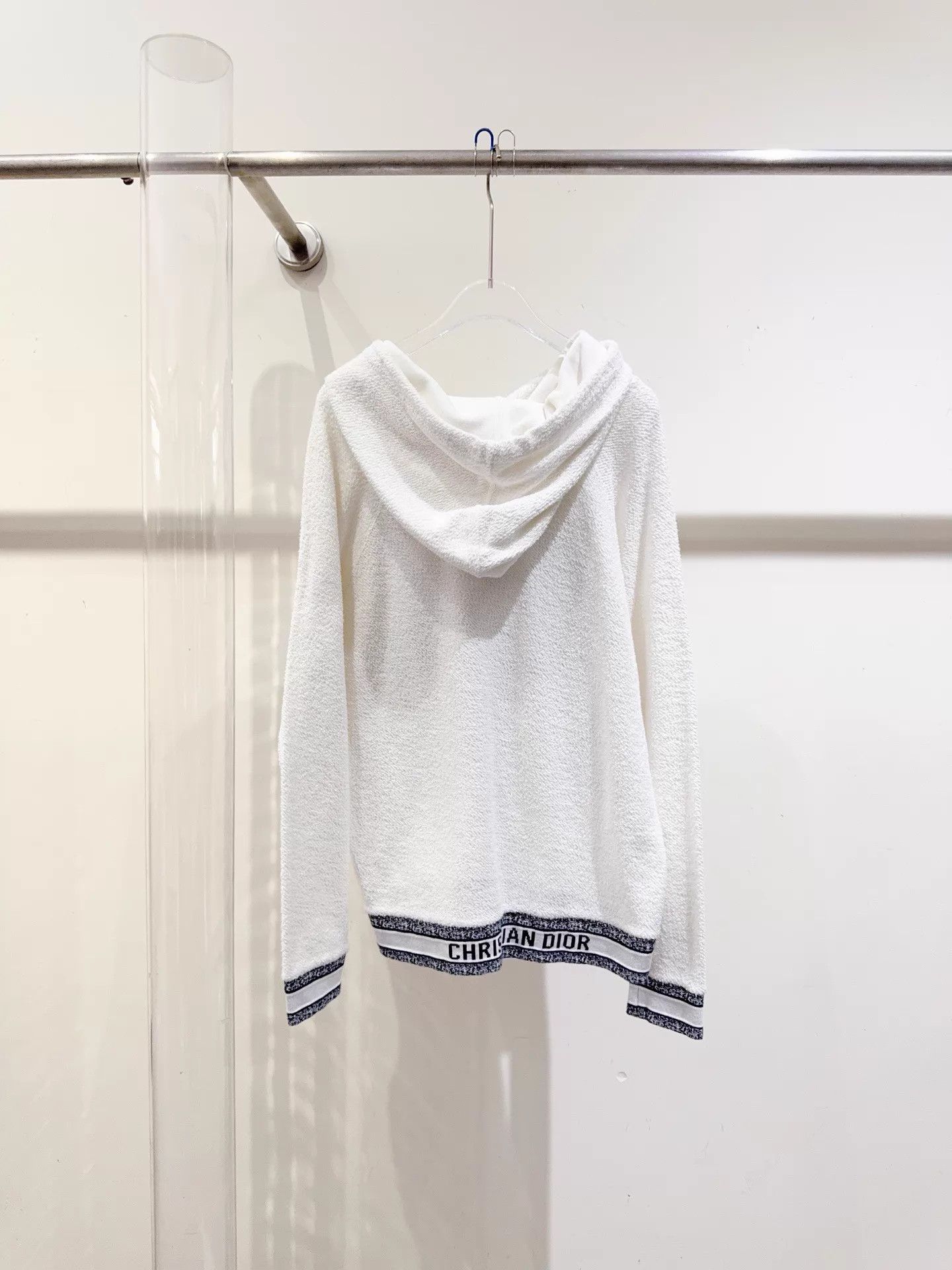 Dior Dior Brand New Hooded Sweater M Heavily Embroidered Size M / US 6-8 / IT 42-44 - 3 Thumbnail