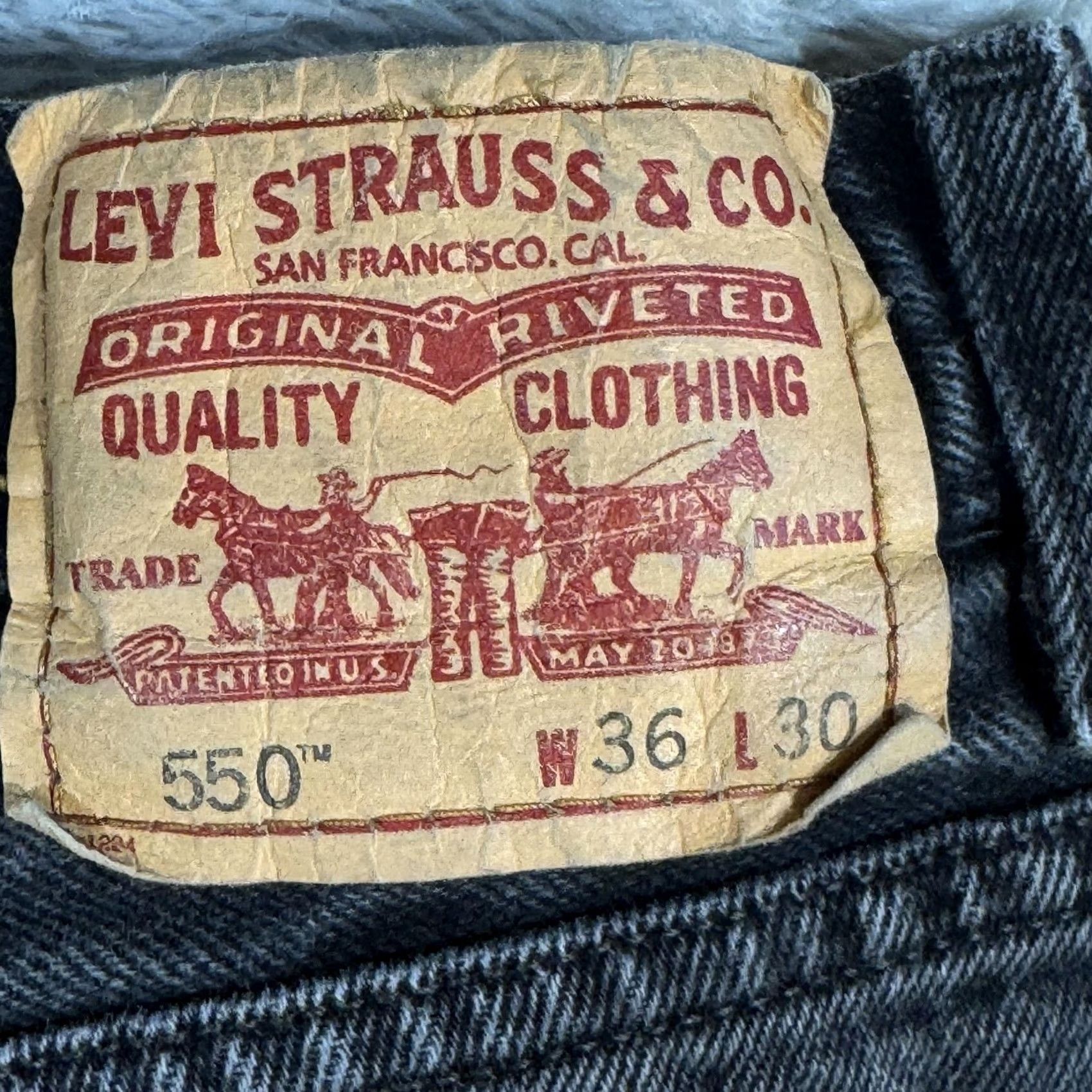 Levi's Levi's 550 Jeans Mens 36x30 Black Relaxed Fit Distressed Paint Vintage Y2K Style Jeans Size US 36 / EU 52 - 7 Thumbnail