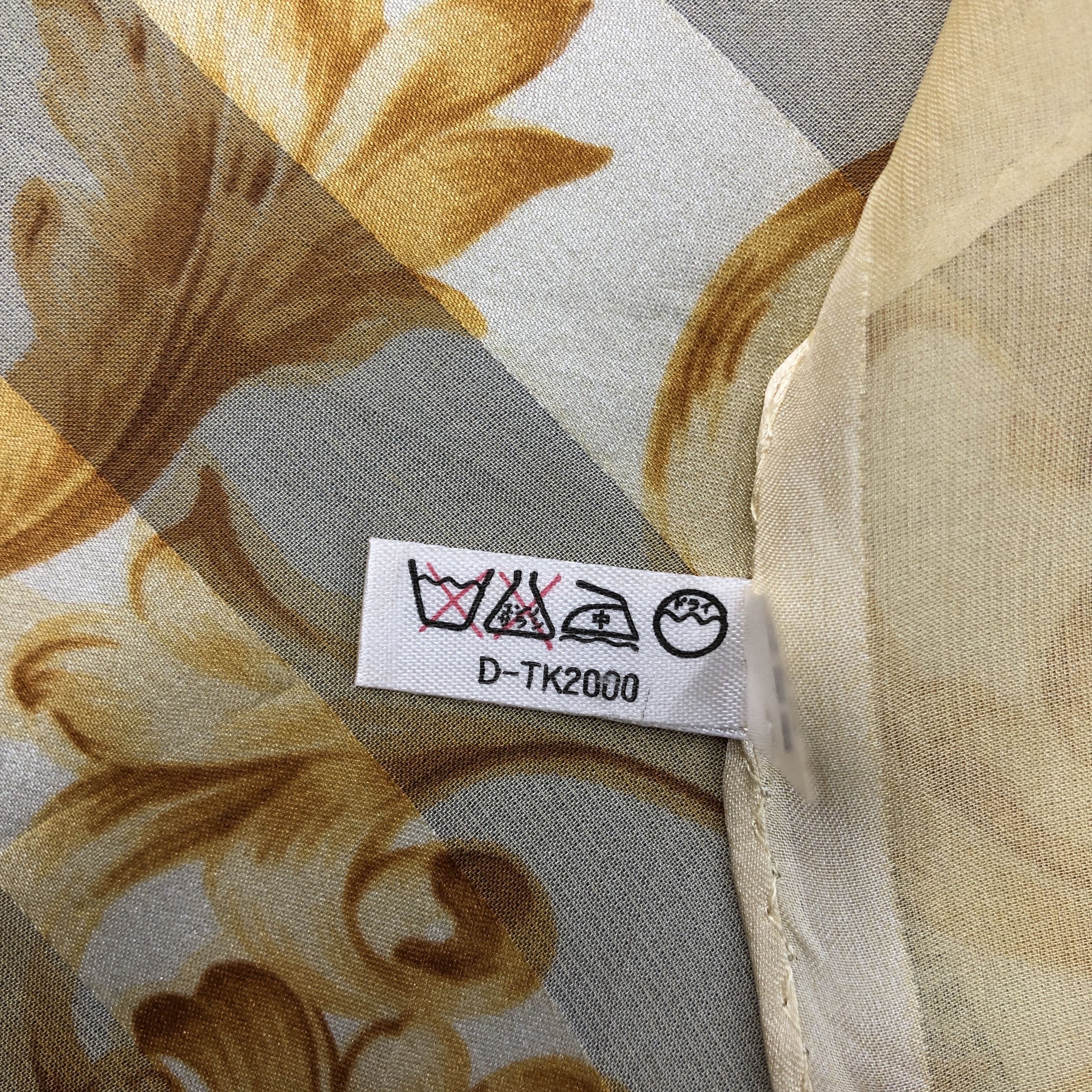 Other × Vintage Vintage SILK Scarf Twill Stole Wraps Scarves Size ONE SIZE - 17 Thumbnail