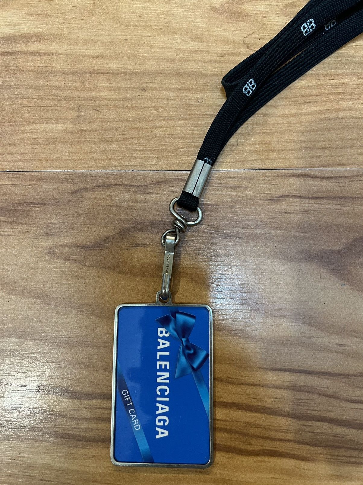Balenciaga Balenciaga Gift Card Badge Necklace Size ONE SIZE - 3 Thumbnail