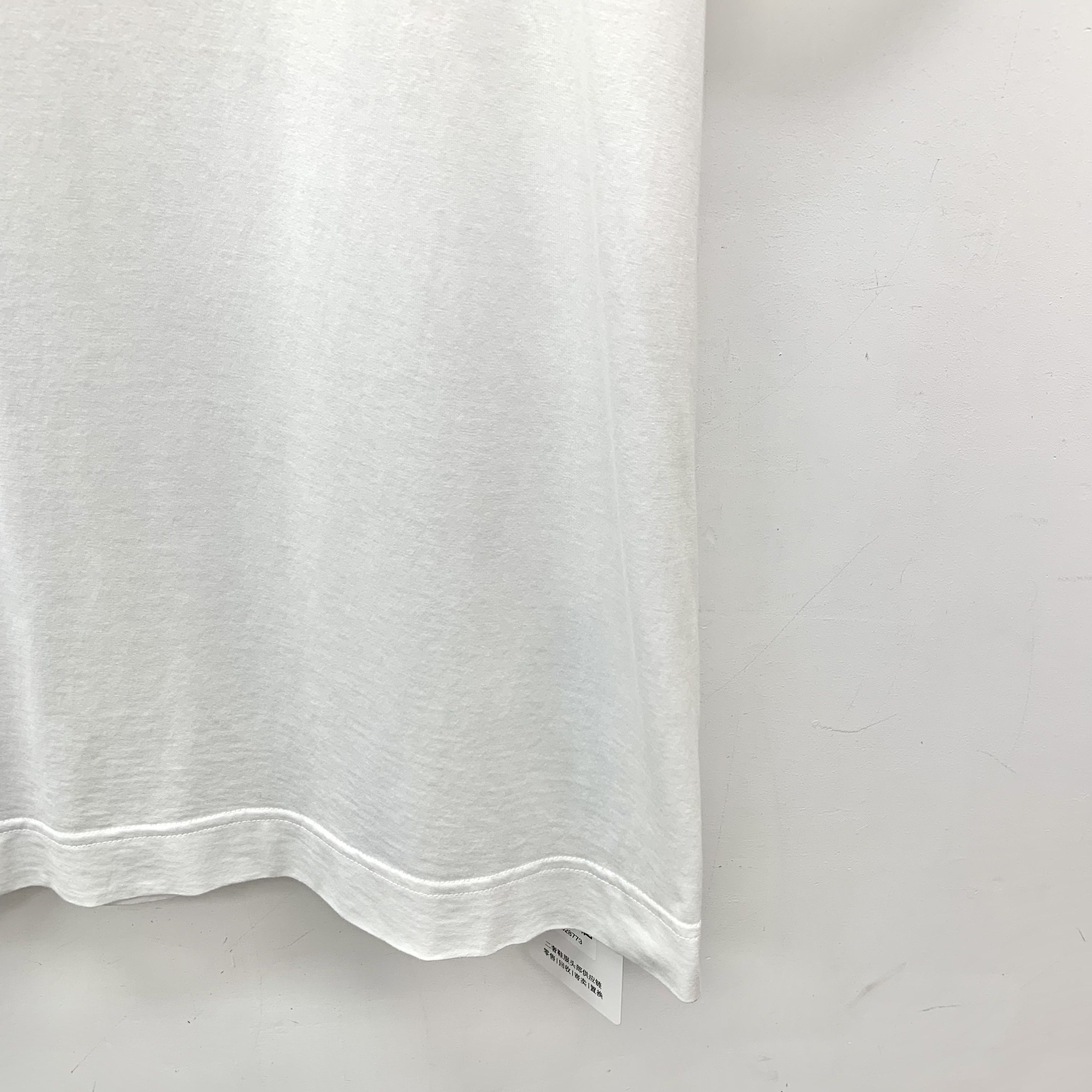 Givenchy Givenchy Logo Print Cotton T-Shirt White (XL) Size US XL / EU 56 / 4 - 4 Thumbnail