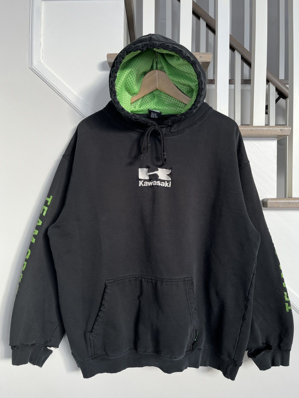 Unsound Rags × Vintage Crazy Vintage Kawasaki Hoodie Thrashed Size US L / EU 52-54 / 3 - 1 Thumbnail