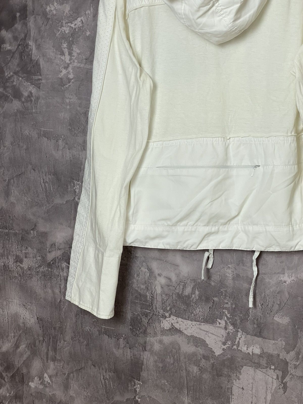 Nike × Nike ACG × Vintage Vintage Y2K Nike ACG hoodie zipper white outdoor Size M / US 6-8 / IT 42-44 - 14 Thumbnail