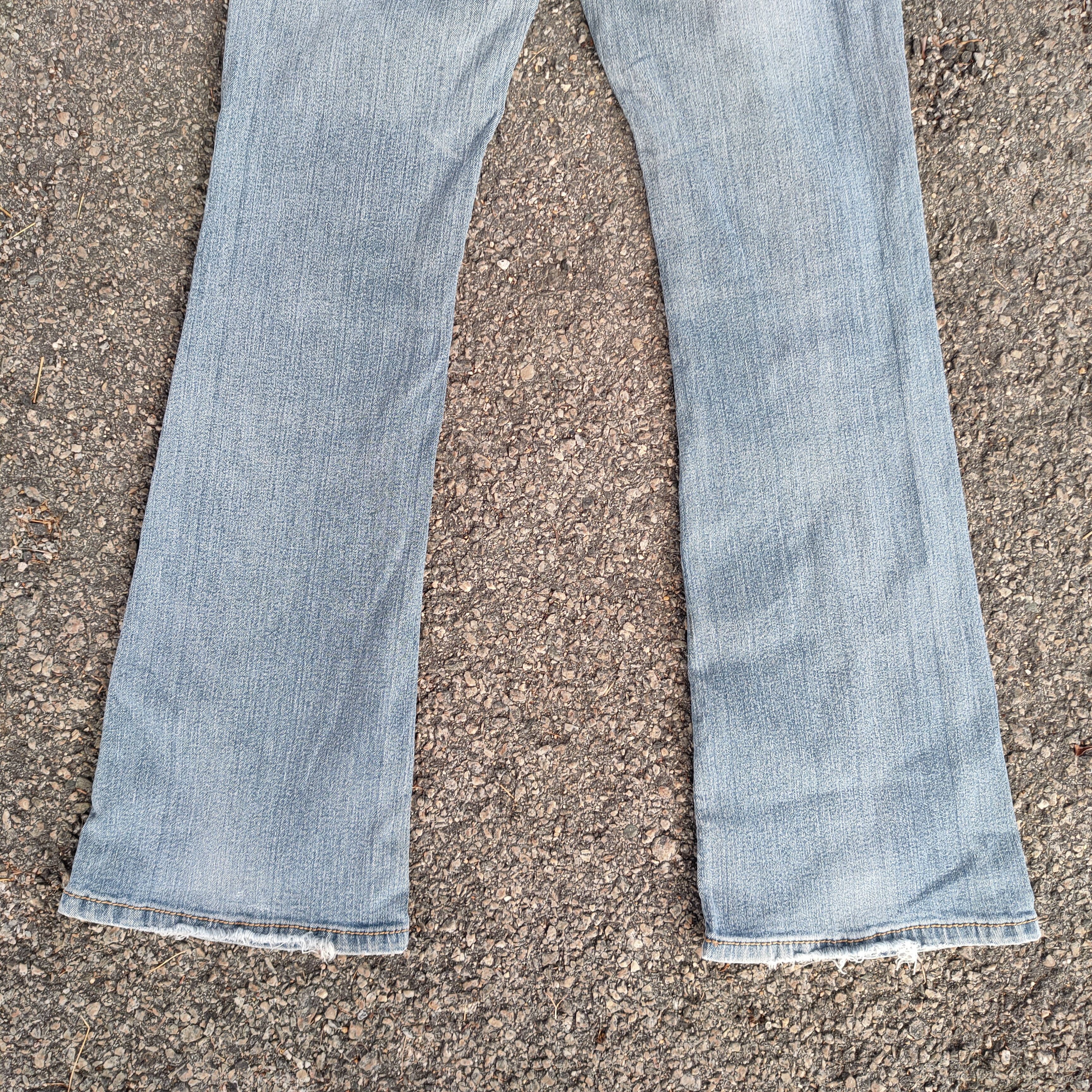 Japanese Brand VINTAGE JAPANESE WOMAN FLARE FADED JEANS DENIM PANTS Size US 30 / EU 46 - 9 Thumbnail