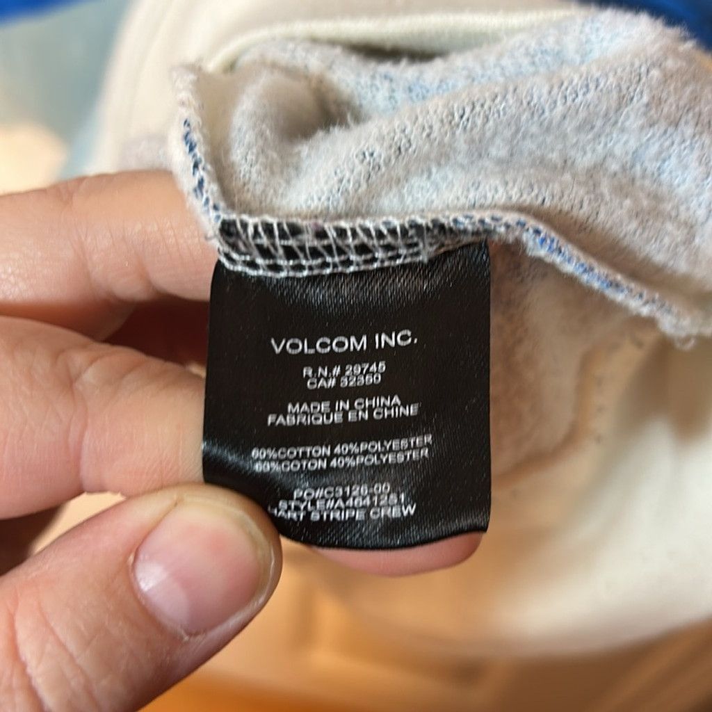 Volcom volcom men’s sweater blue striped size small Size US S / EU 44-46 / 1 - 3 Thumbnail