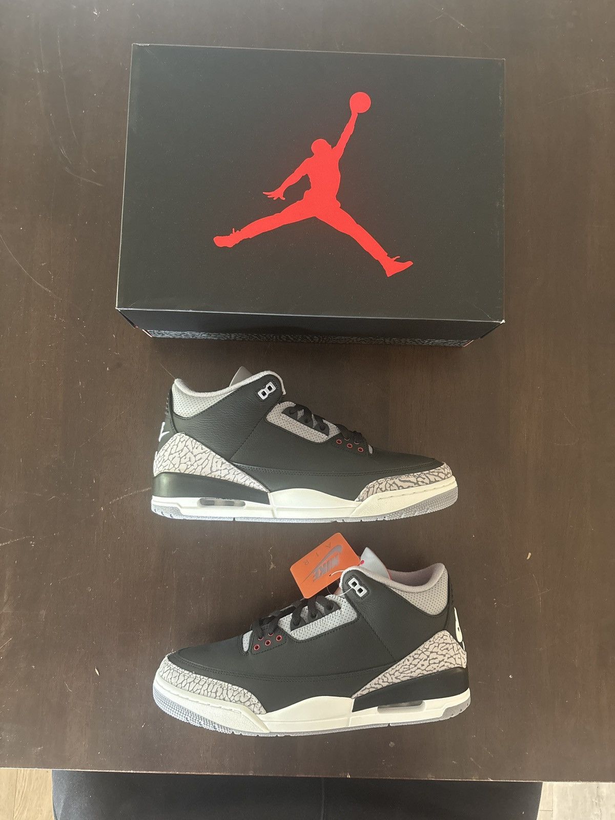 Jordan Brand Jordan 3 Black Cement 2024 Size US 11.5 / EU 44-45 - 2 Thumbnail