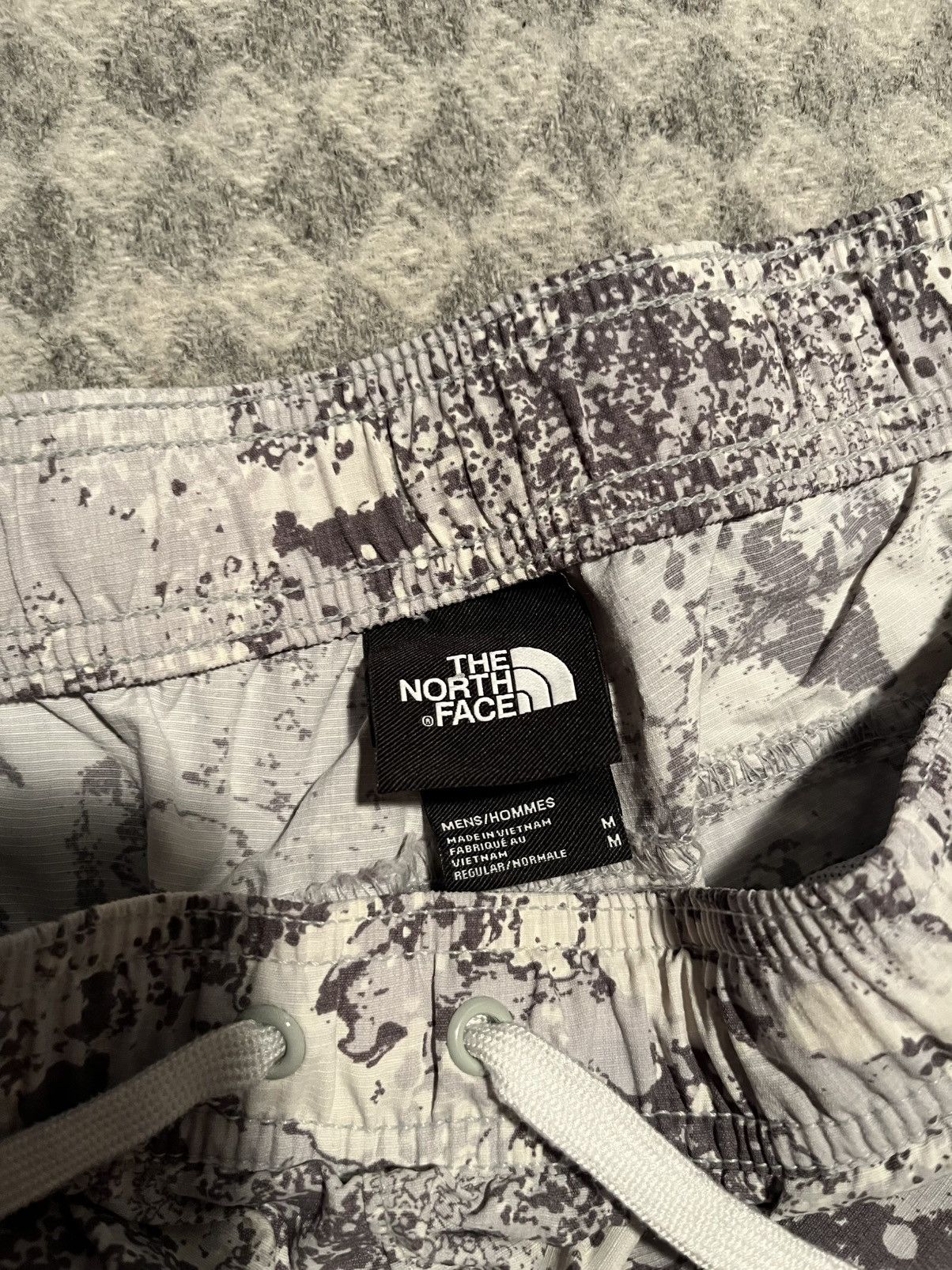 The North Face The North Face size L mens shorts swim/casual y2k retro vint Size US 32 / EU 48 - 3 Thumbnail