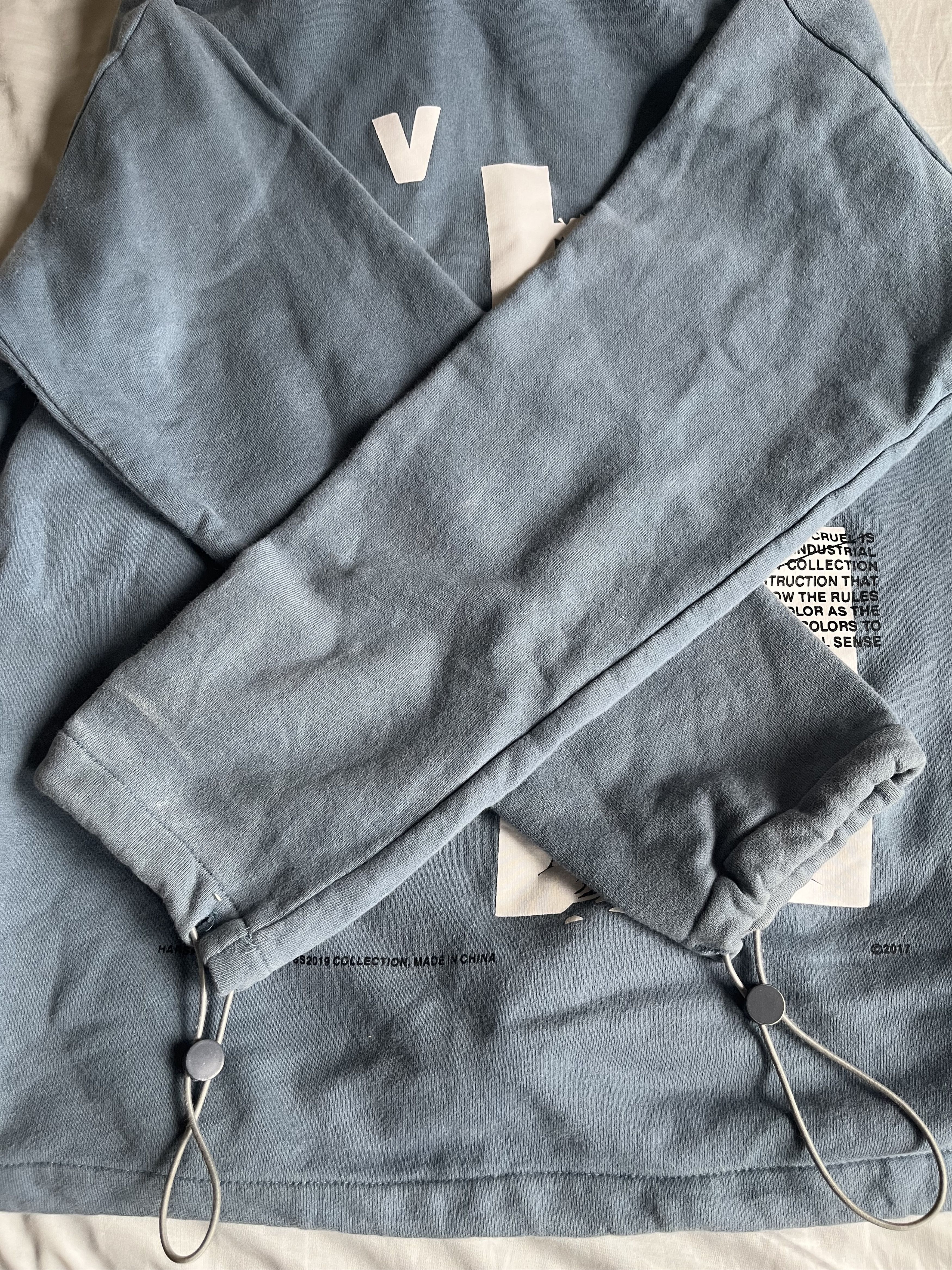 Harsh and Cruel harsh and cruel blue pikachu hoodie Size US M / EU 48-50 / 2 - 6 Thumbnail