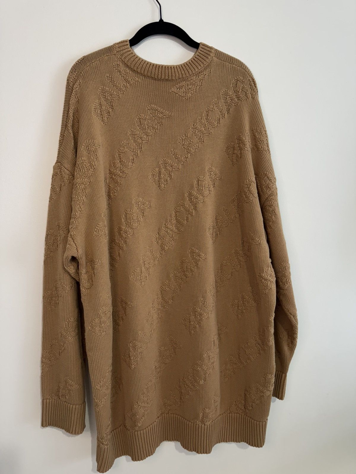 Balenciaga Balenciaga Logo Knit Sweater Sand Beige SZ IT46/S NWT Size US S / EU 44-46 / 1 - 4 Thumbnail
