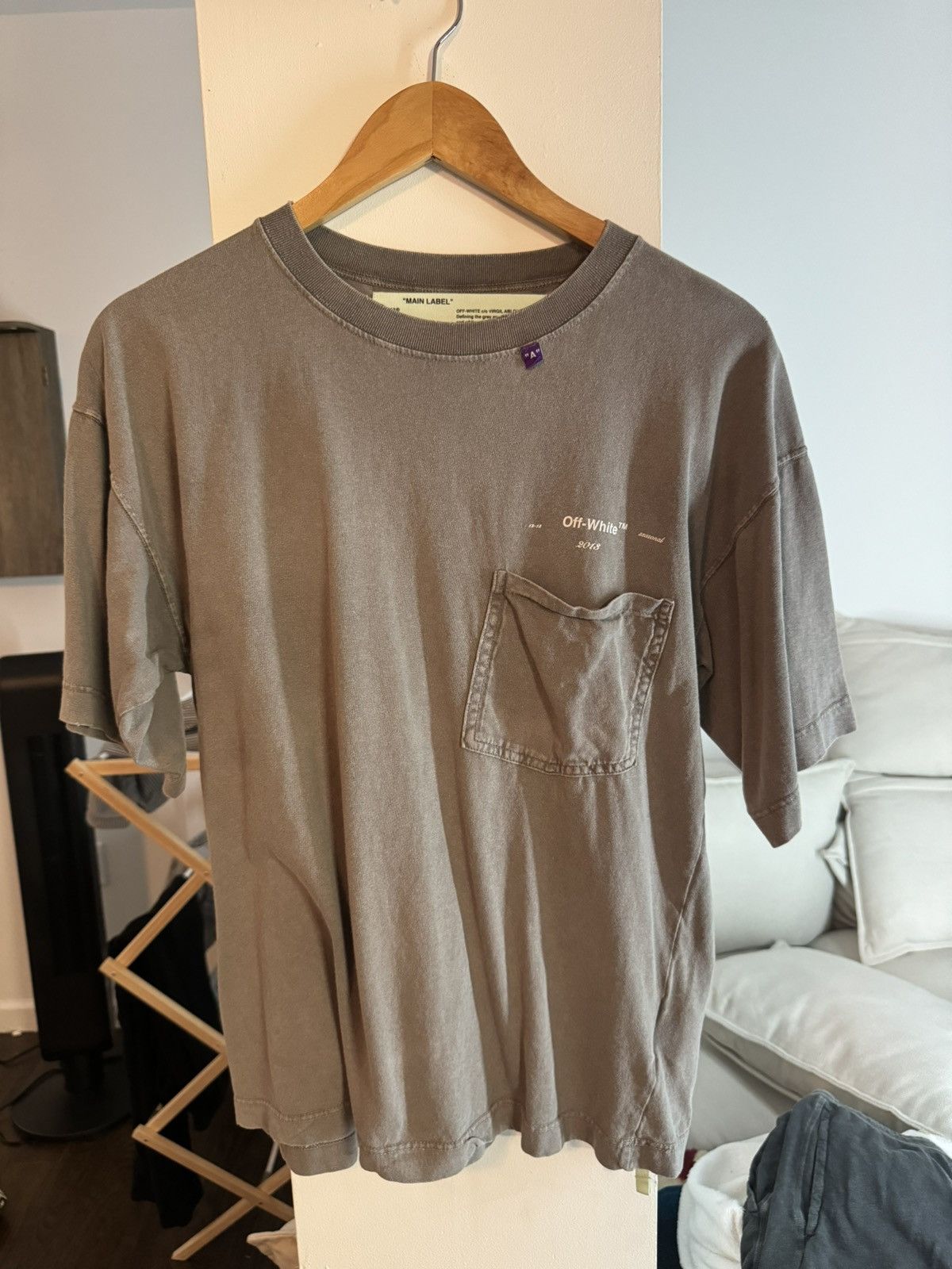 Off-White Off white pocket tee shirt Size US S / EU 44-46 / 1 - 1 Thumbnail