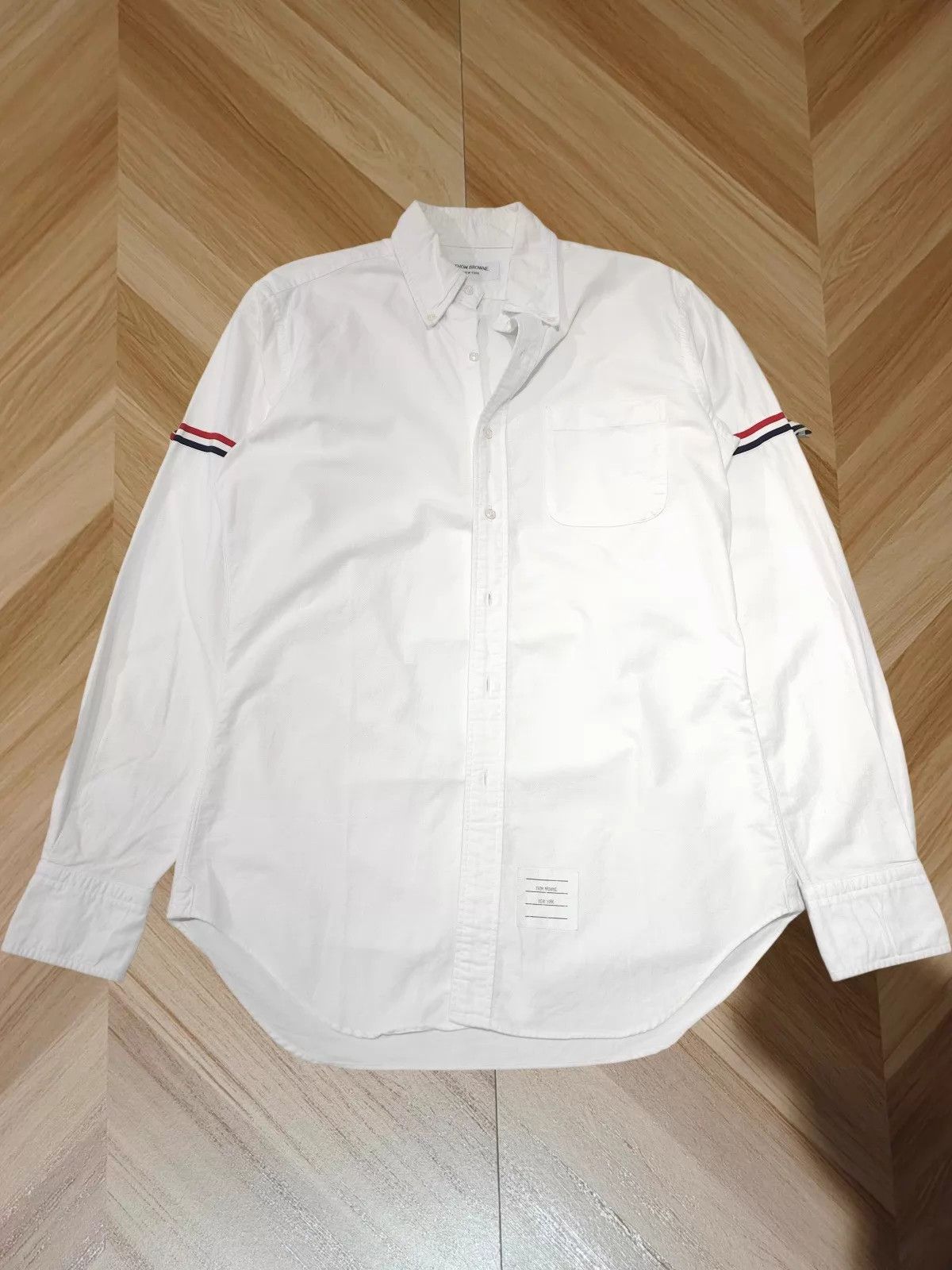 Thom Browne Thom Browne Double Sleeve Logo Shirt 3 99 New Size US L / EU 52-54 / 3 - 1 Thumbnail