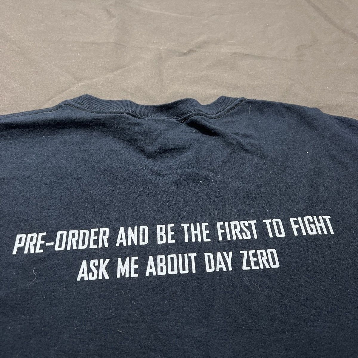 The Game Vintage Y2K Call of duty Day Zero Game PlayStationTee XL Size US XL / EU 56 / 4 - 5 Thumbnail