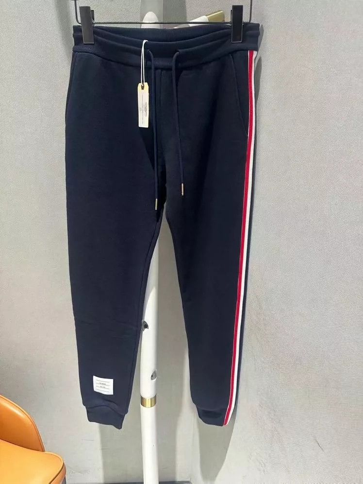 Thom Browne THOM BROWNE Women's Sweatpants Size 38 - dmc Size US 38 / EU 54 - 1 Thumbnail