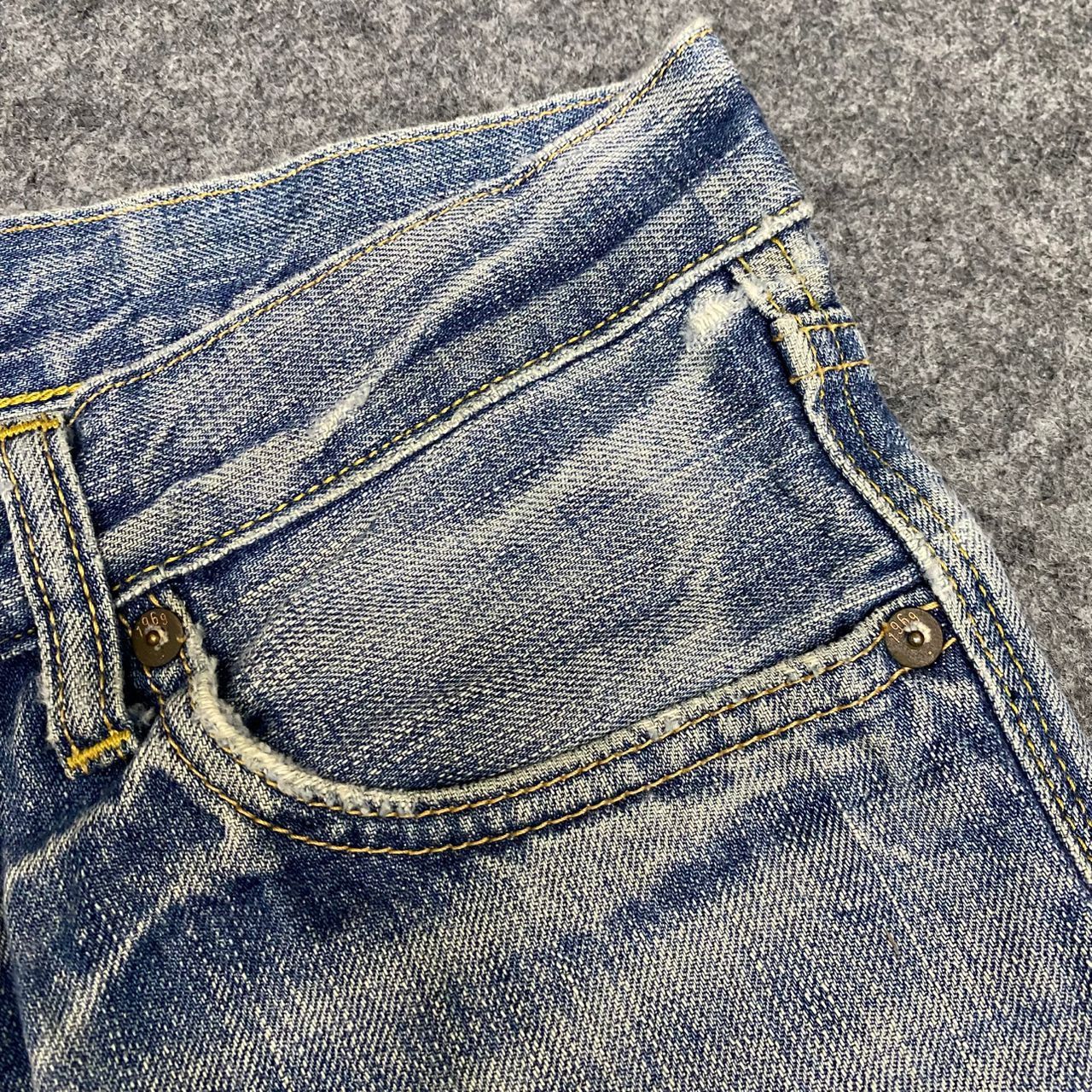 If Six Was Nine Flare Vintage The Gap Distressed Denim Size US 31 - 8 Thumbnail