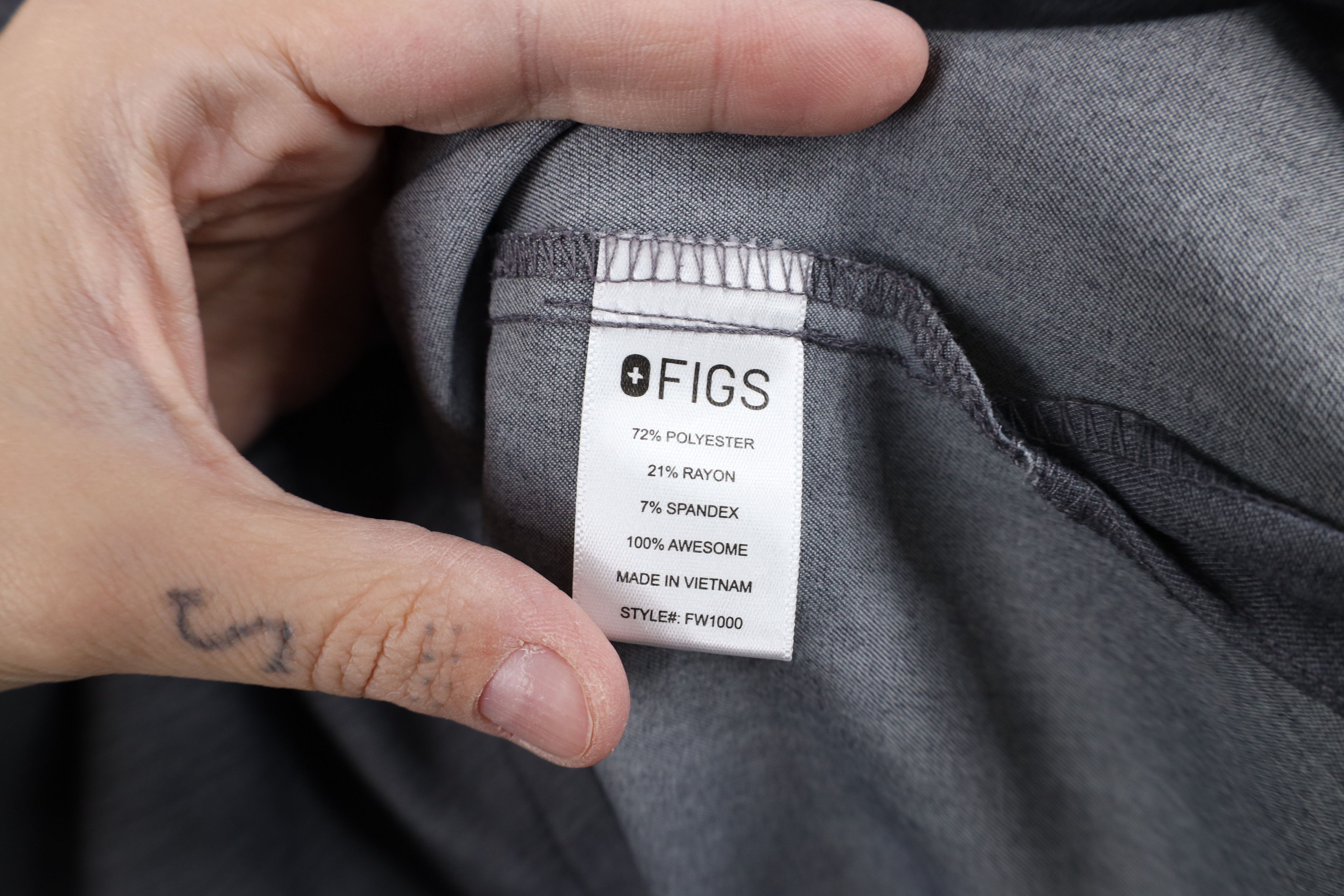 Vintage Figs Technical Collection Short Sleeve Nurse Hospital Shirt Size S / US 4 / IT 40 - 8 Thumbnail