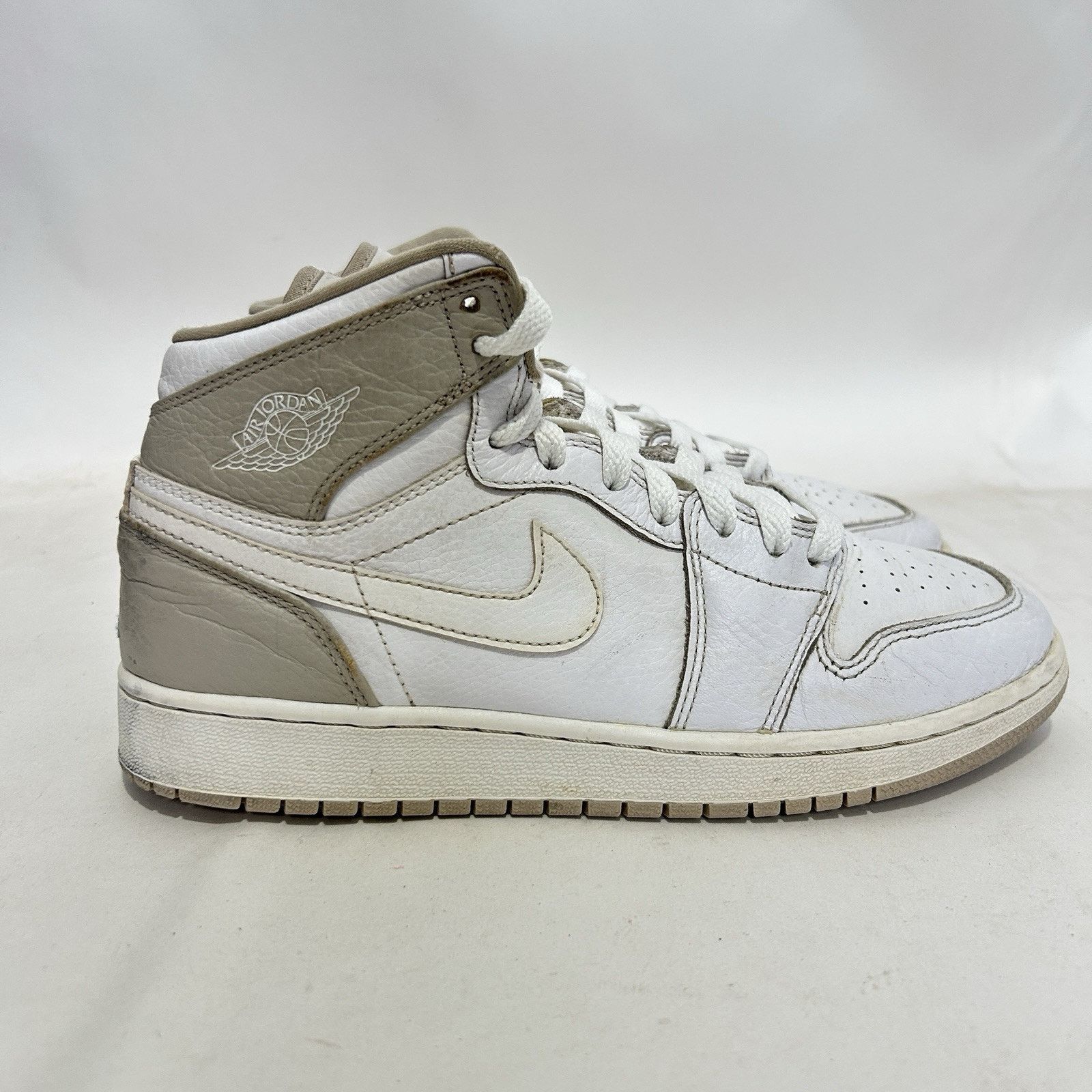 Nike Nike Air Jordan 1 Retro High GS “Linen” Size US 8 / IT 38 - 4 Thumbnail
