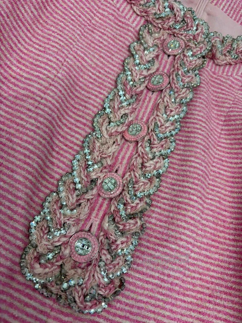 Chanel Chanel Pink rhinestone tweed dress Size XS / US 0-2 / IT 36-38 - 3 Thumbnail