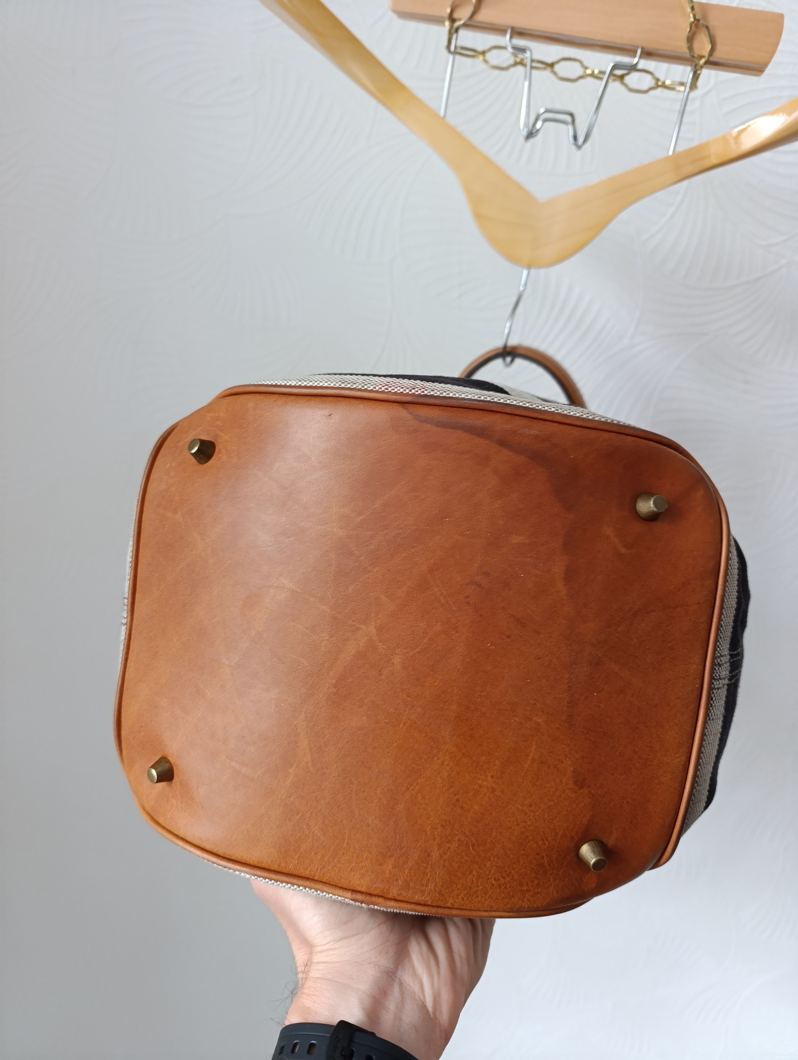 Burberry BURBERRY ASHBY MEDIUM SADDLE LEATHER CHECK CANVAS HOBO BAG Size ONE SIZE - 17 Thumbnail