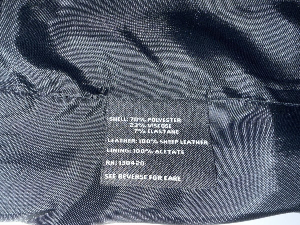 Other Carlisle Women’s Vtg Black Pencil Skirt Blue Floral Leather Size 30" / US 8 / IT 44 - 3 Thumbnail