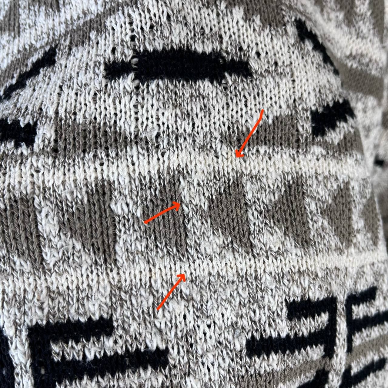 Tundra Canada Vintage 90s Tundra Canada Wool Knit Sweater Pullover Size US L / EU 52-54 / 3 - 9 Thumbnail
