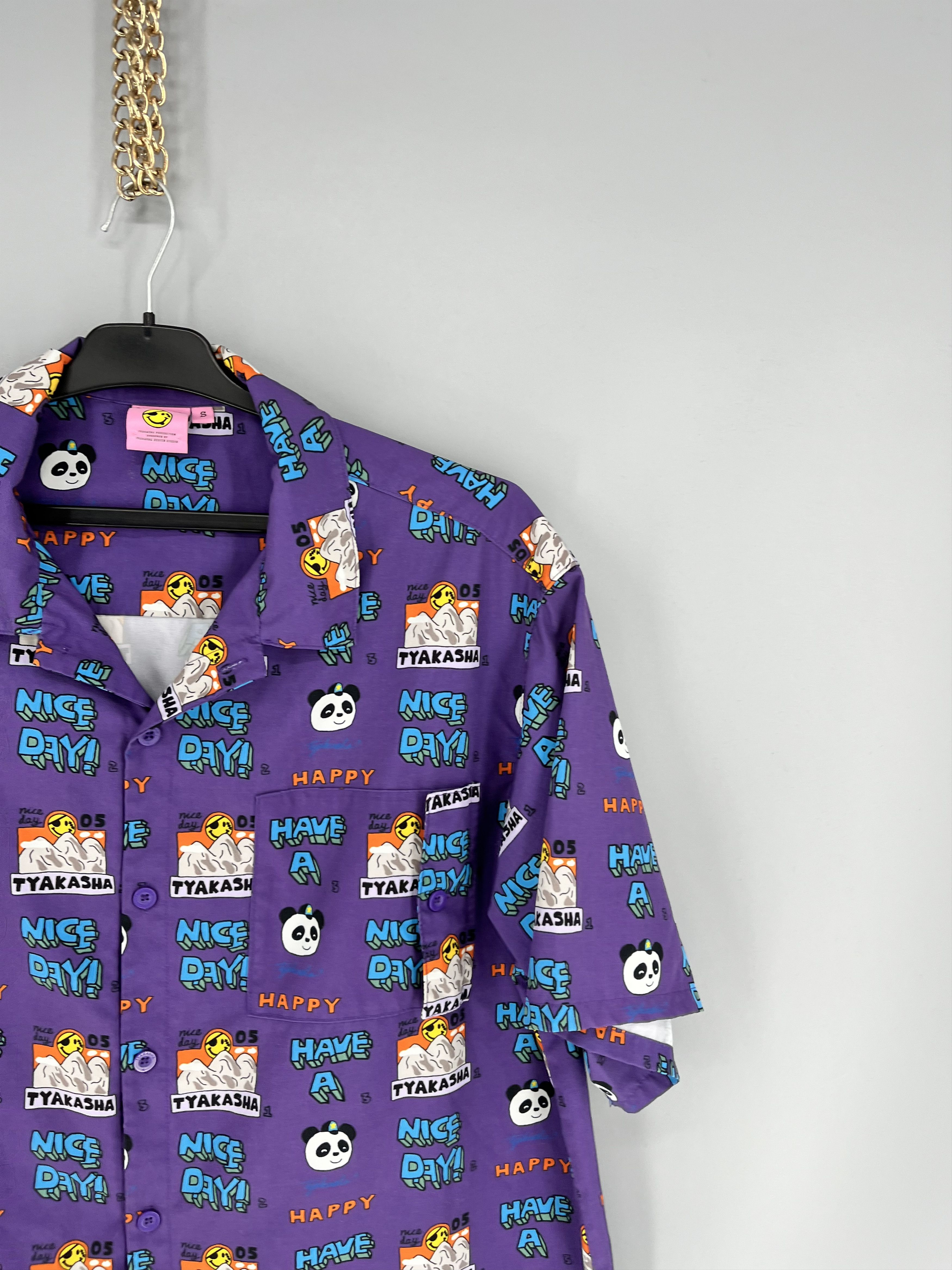 Vintage Mens Vintage Crazy Shirt TYAKASHA Hawaiian Size S Size US S / EU 44-46 / 1 - 5 Thumbnail