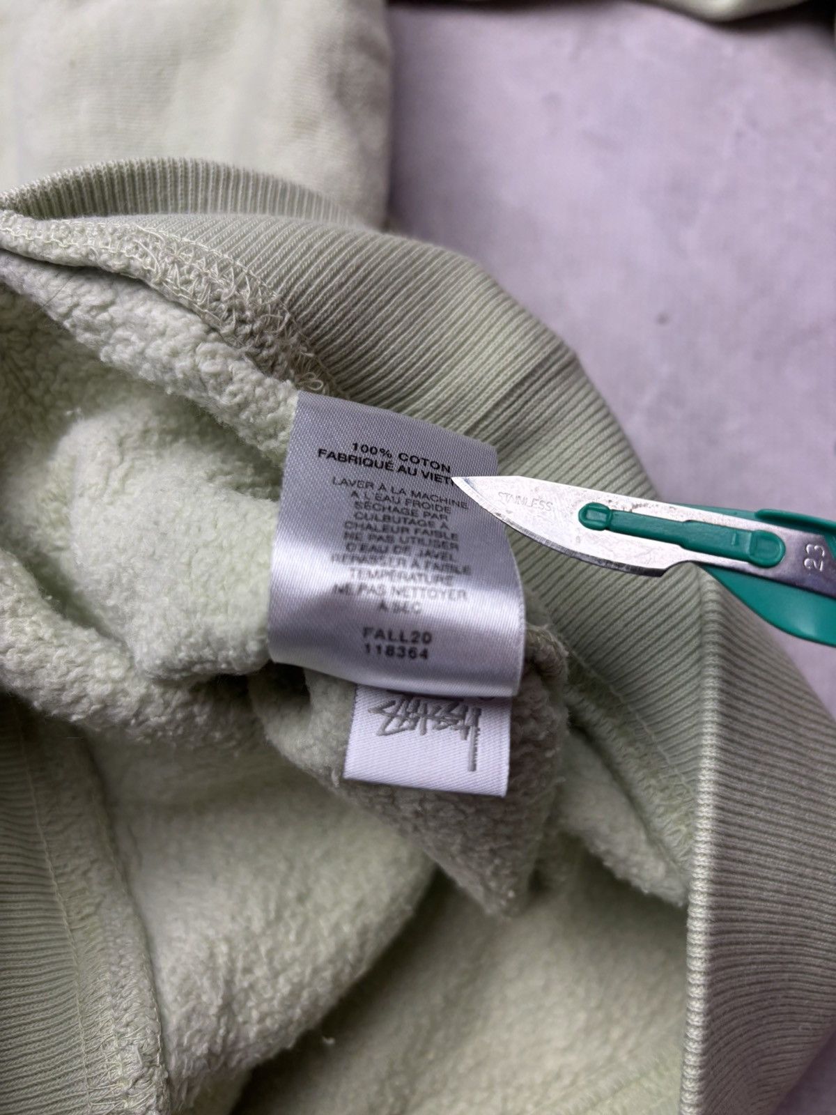 Stussy vintage stussy small logo basic boxy hoodie 00s y2k swag Size US S / EU 44-46 / 1 - 4 Thumbnail