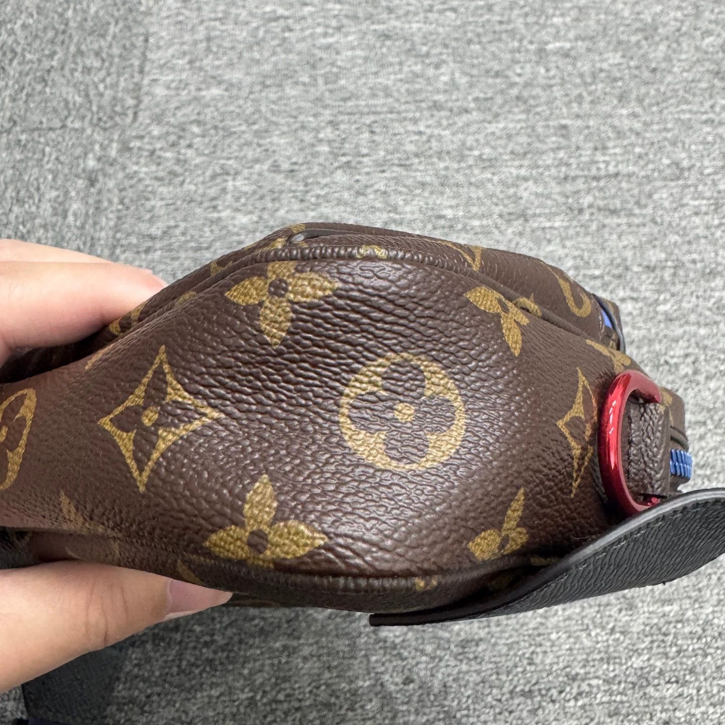 Louis Vuitton Multi-Color Monogram Fanny Pack Size ONE SIZE - 4 Thumbnail