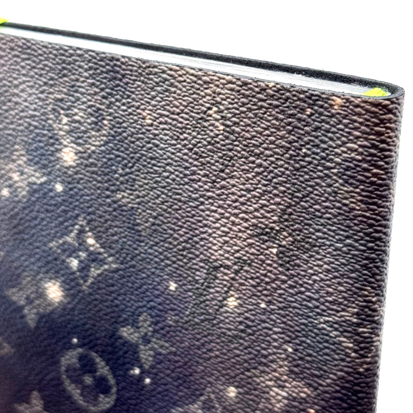 Louis Vuitton Louis Vuitton ‘Galaxy’ Journal Size ONE SIZE - 13 Thumbnail