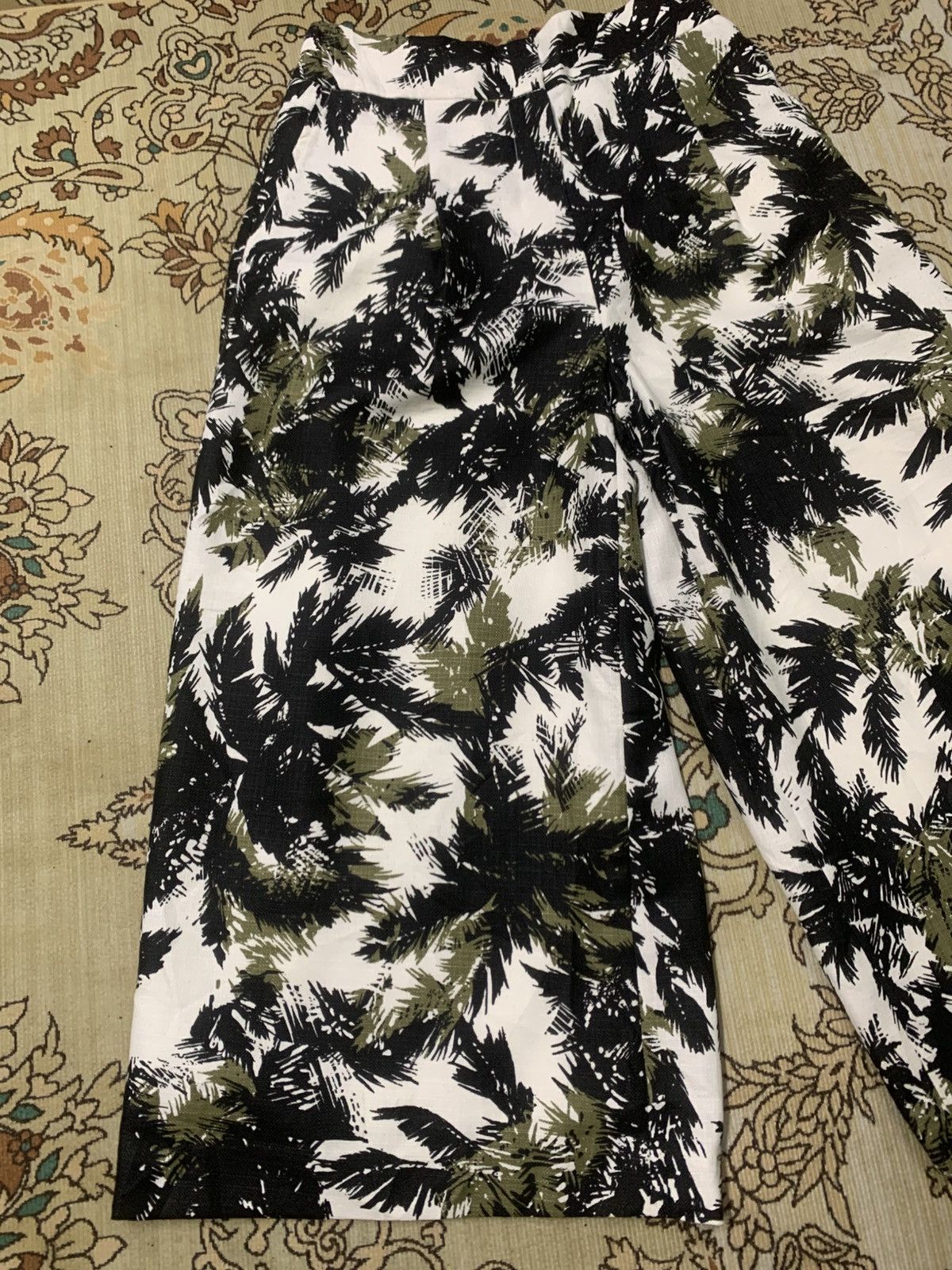Issey Miyake ISSEY MIYAKE PLST PANTSA Size 26" / US 2 / IT 38 - 2 Thumbnail
