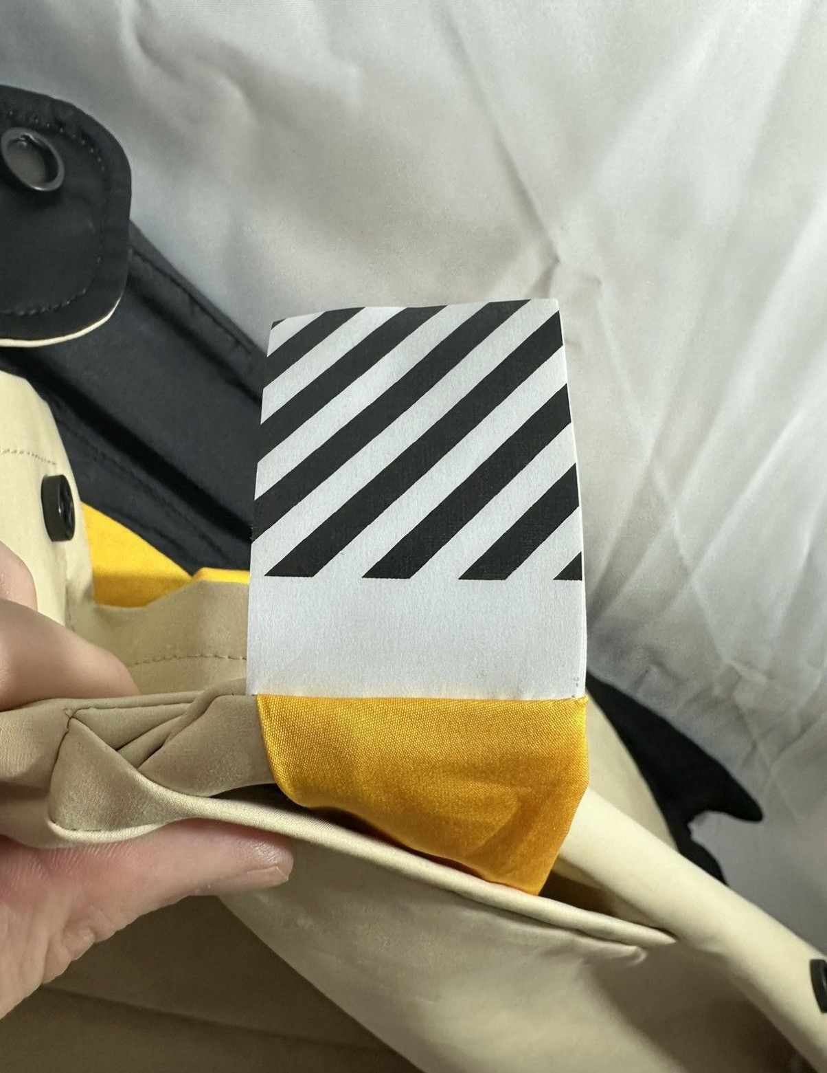 Off-White Off White Raincoat x Peacoat Size US M / EU 48-50 / 2 - 11 Thumbnail