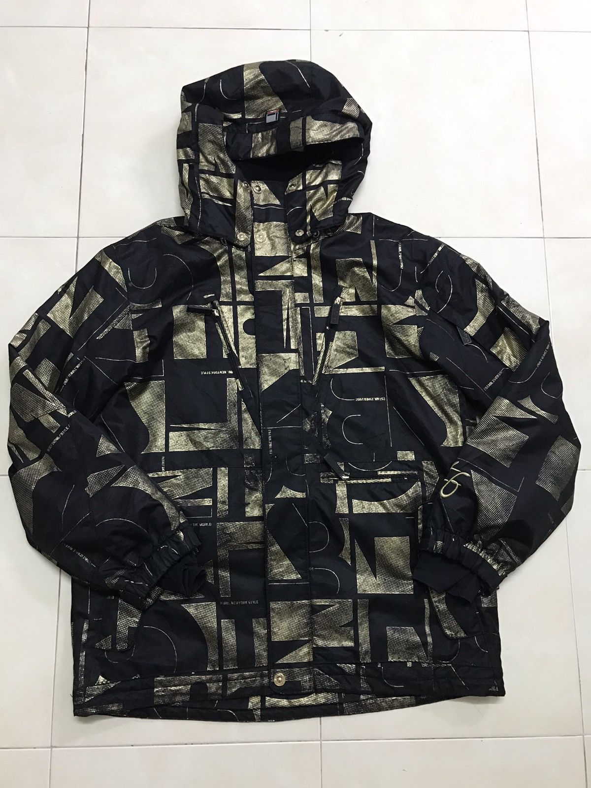 Fubu × Sports Specialties SNOWBOARDING JACKET BLACK GOLD FUBU Size US XL / EU 56 / 4 - 1 Thumbnail