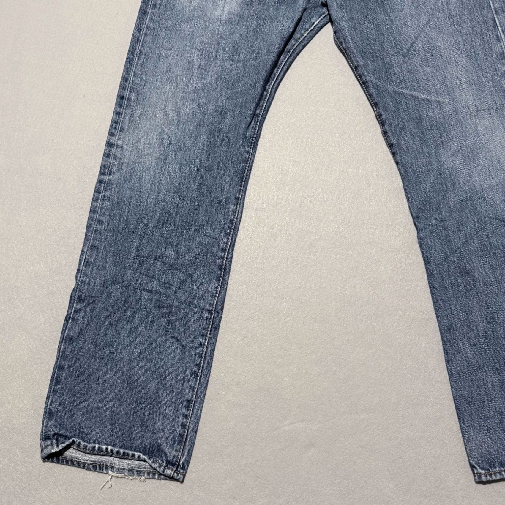 Levi's Levi's 501 Jeans Blue Denim Classic Straight Button Fly Distressed Faded 36X32 Size US 36 / EU 52 - 5 Thumbnail