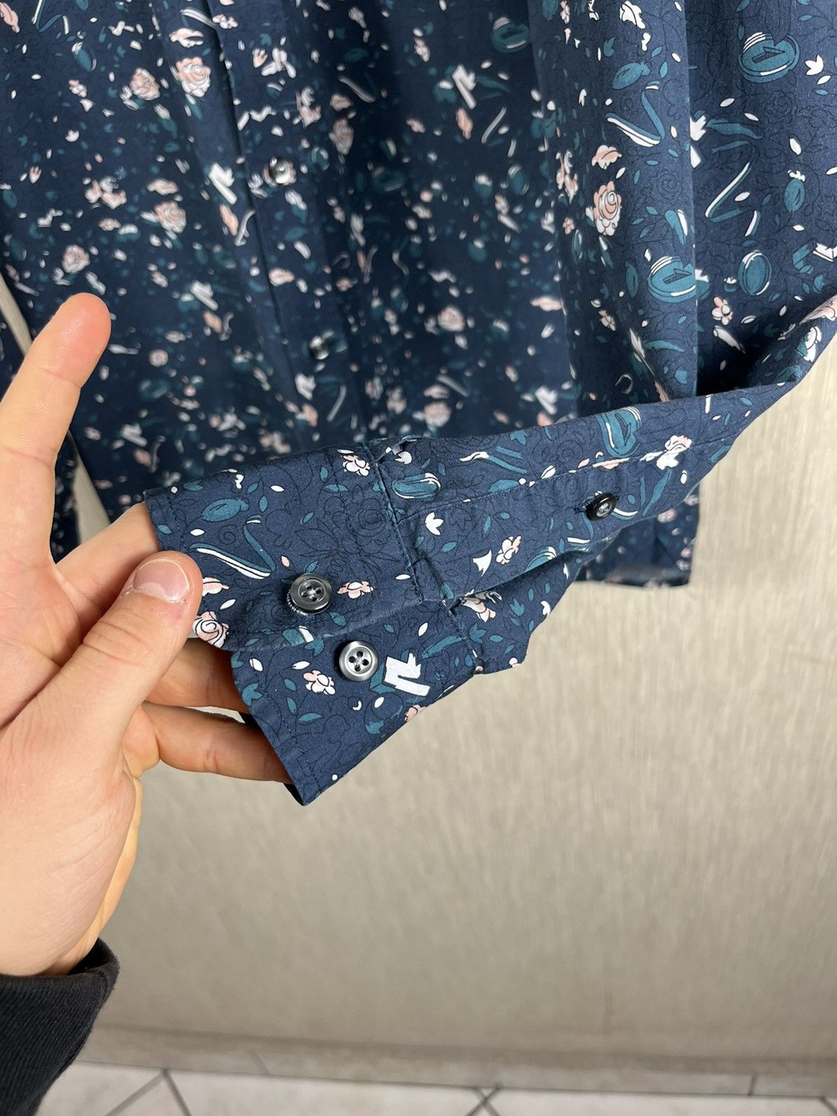 Designer × Lacoste Lacoste live l!ve full print floral designer shirt 39 logo Size US S / EU 44-46 / 1 - 14 Thumbnail