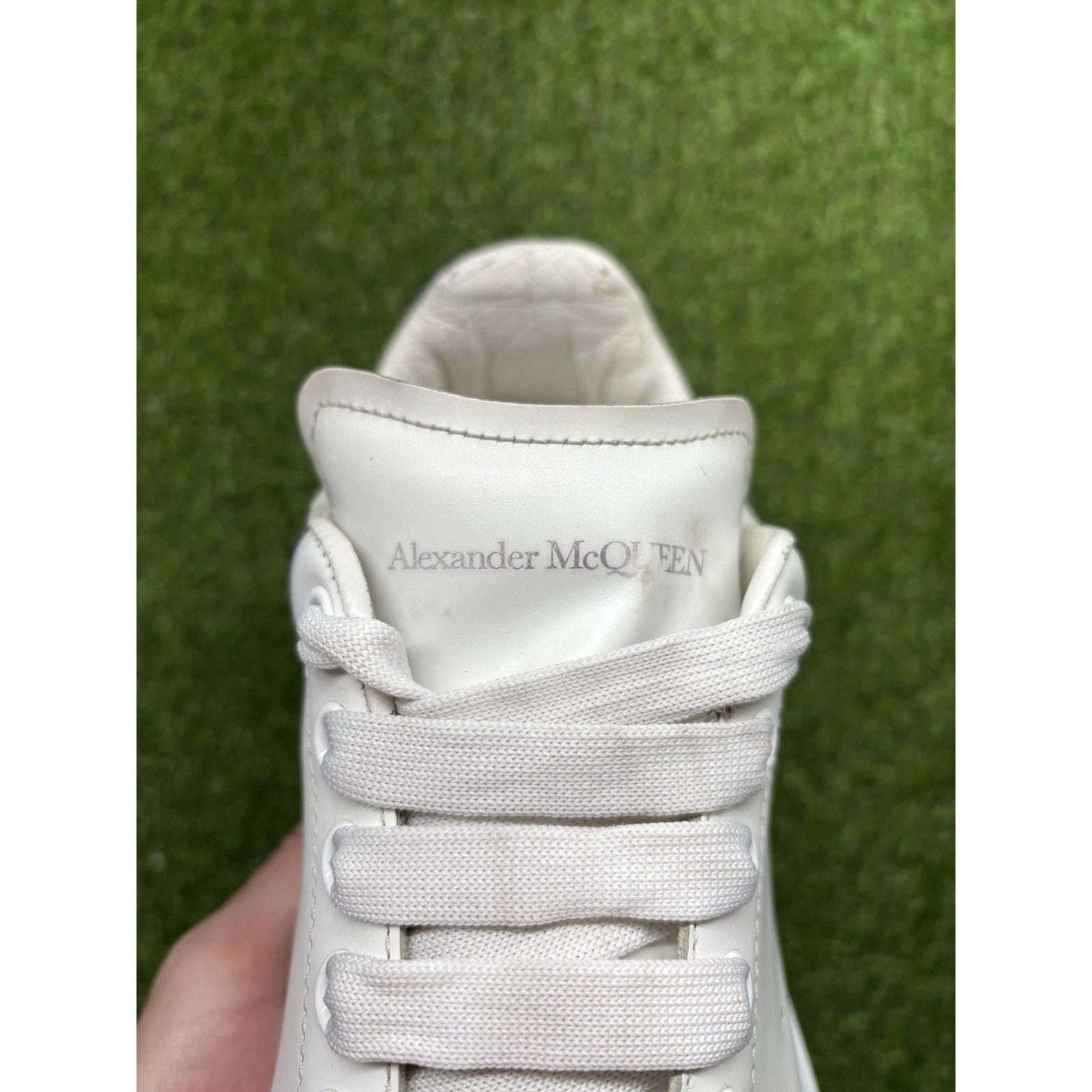 Alexander McQueen Oversized White, Silver