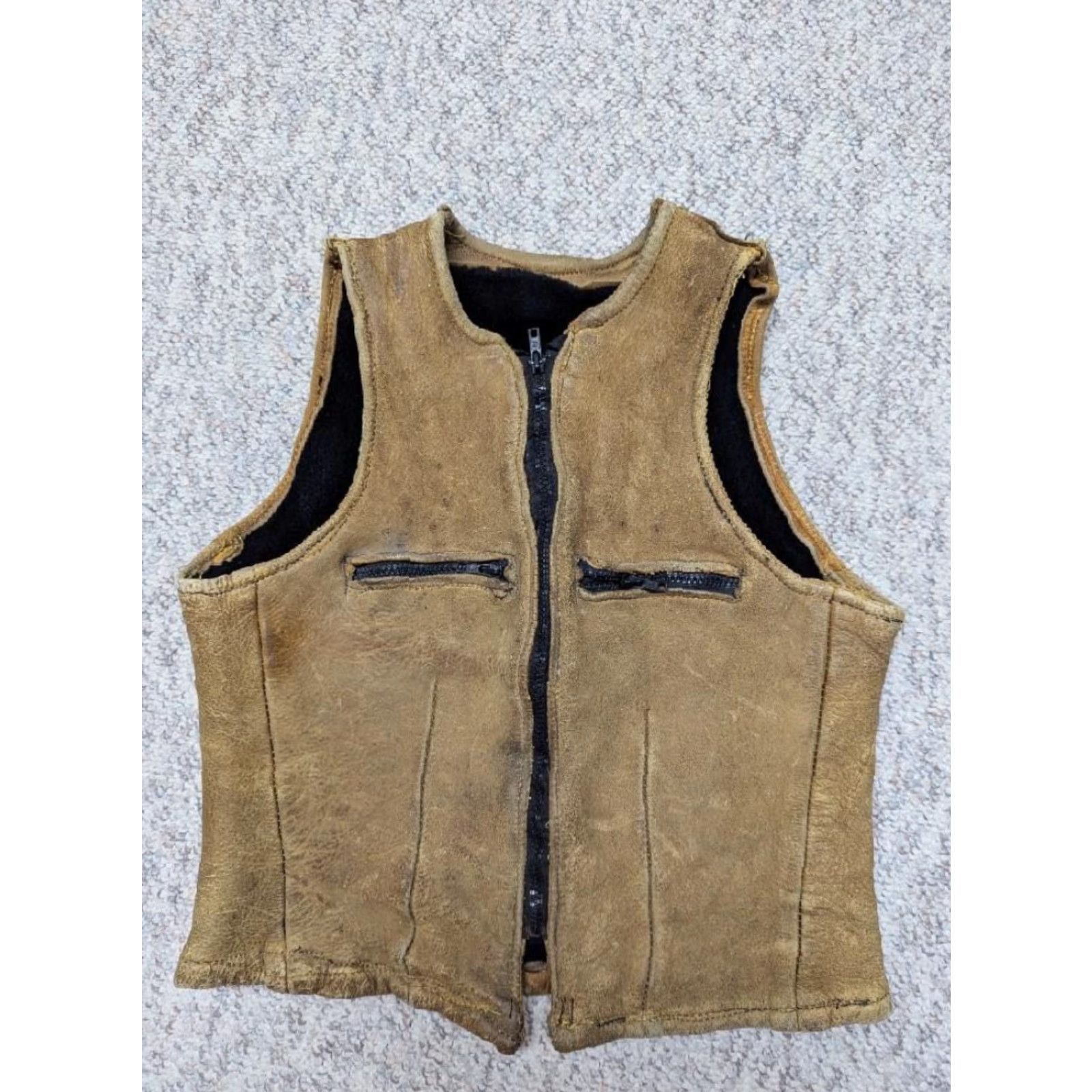 Vintage VINTAGE 1960s MC BIKER leather vest XXS brown leather chest 32-34 zip motorcycle patina WHITE WINGS Unisex Adults XS? Size US XXS / EU 40 - 4 Thumbnail