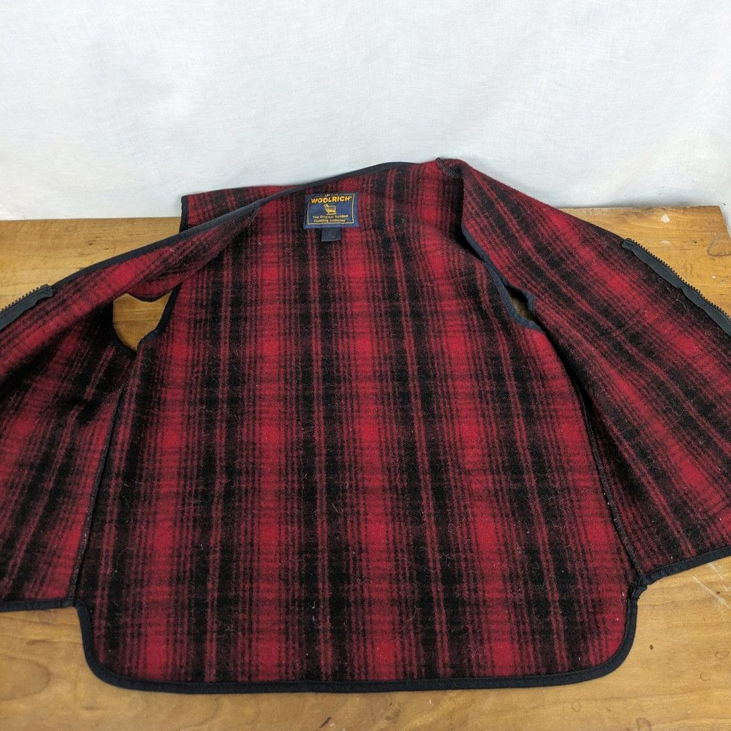 Woolrich Woolen Mills Vintage Ladies' Woolrich Plaid Wool Outerwear Vest Small Size S / US 4 / IT 40 - 6 Thumbnail