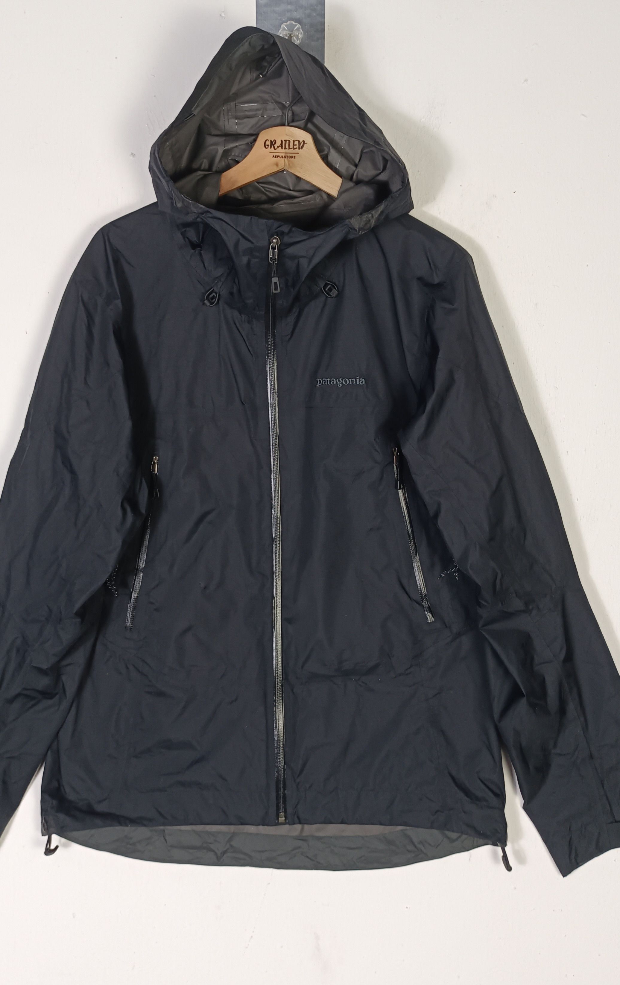 Patagonia Patagonia Goretex Windbraker Full Zipper Size US L / EU 52-54 / 3 - 2 Thumbnail