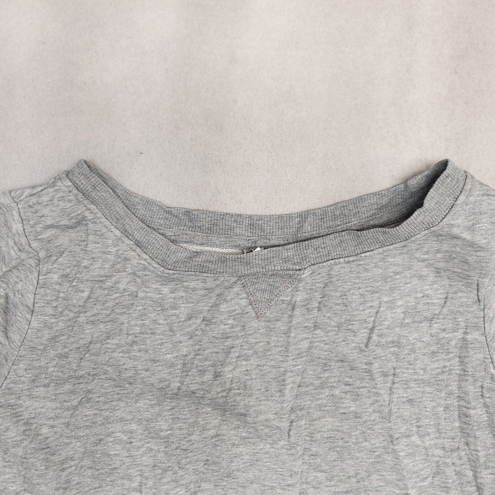 Uniqlo Uniqlo Casual Pullover Long Sweatshirt Womens Size S Gray Size S / US 4 / IT 40 - 1 Thumbnail